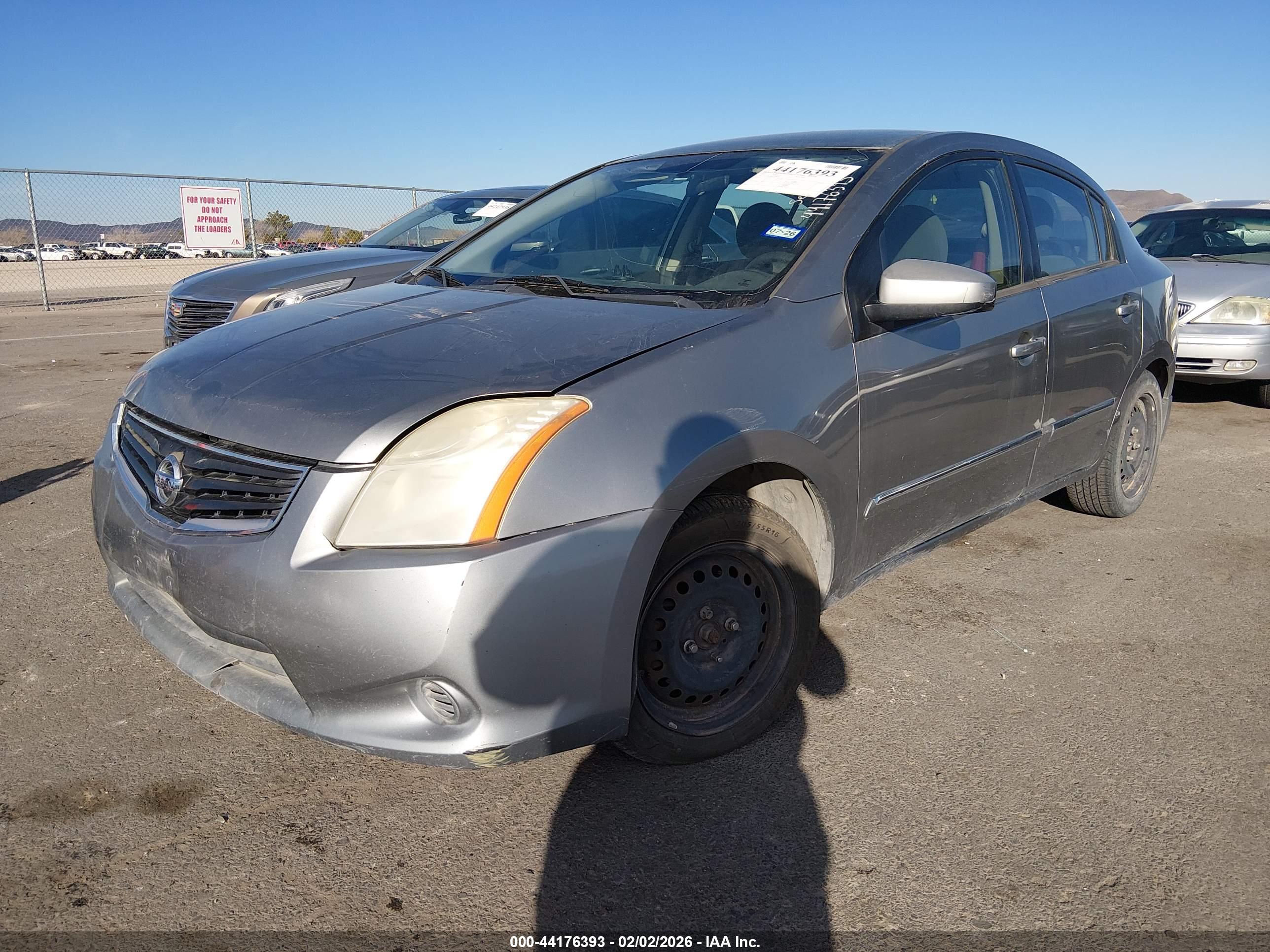 NISSAN SENTRA image 2