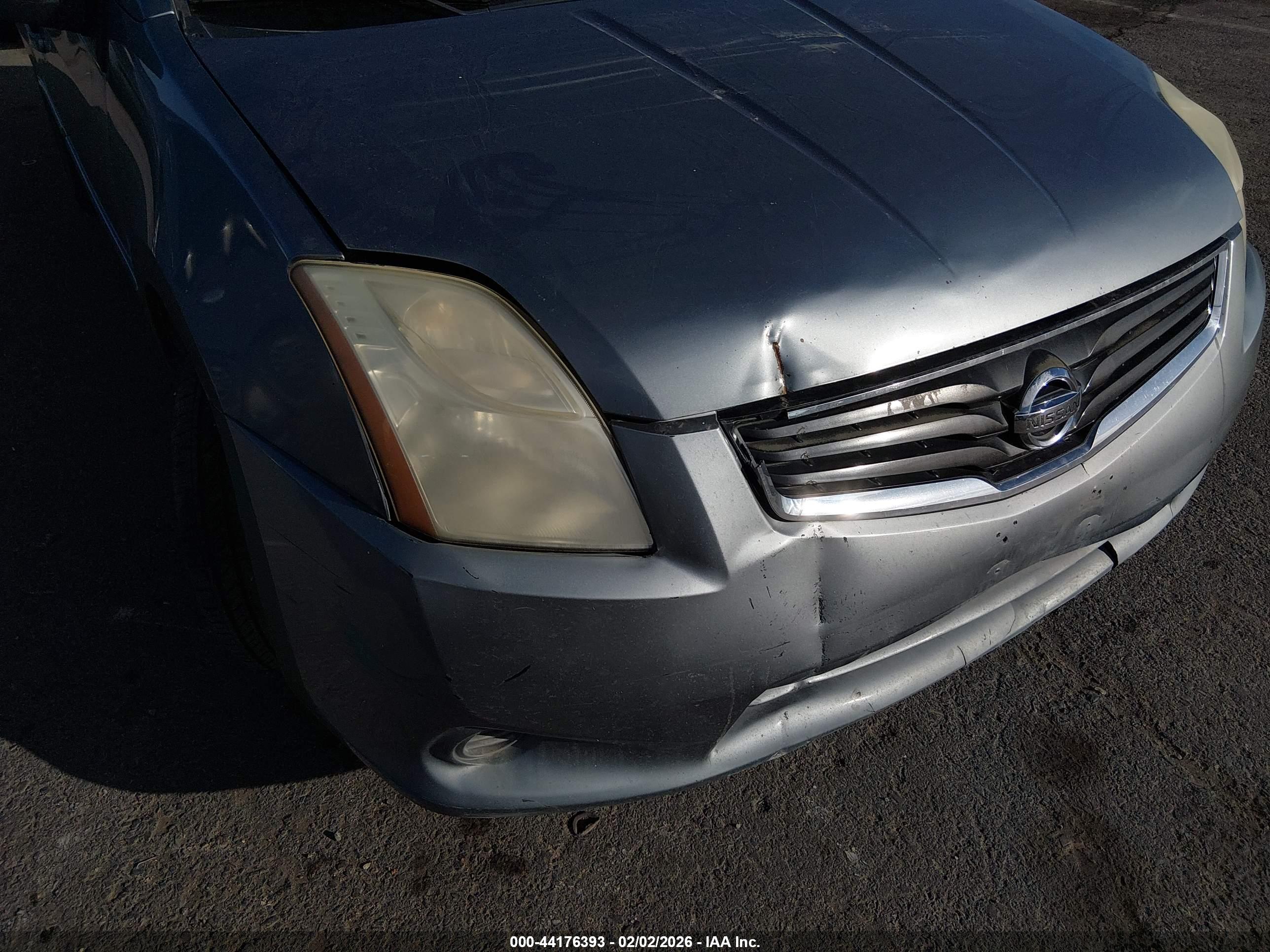 NISSAN SENTRA image 6