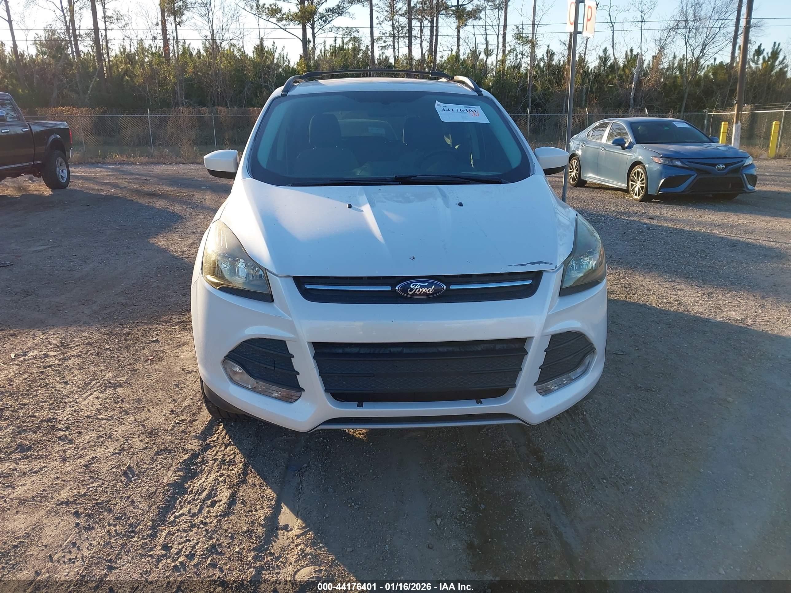 FORD ESCAPE image 6