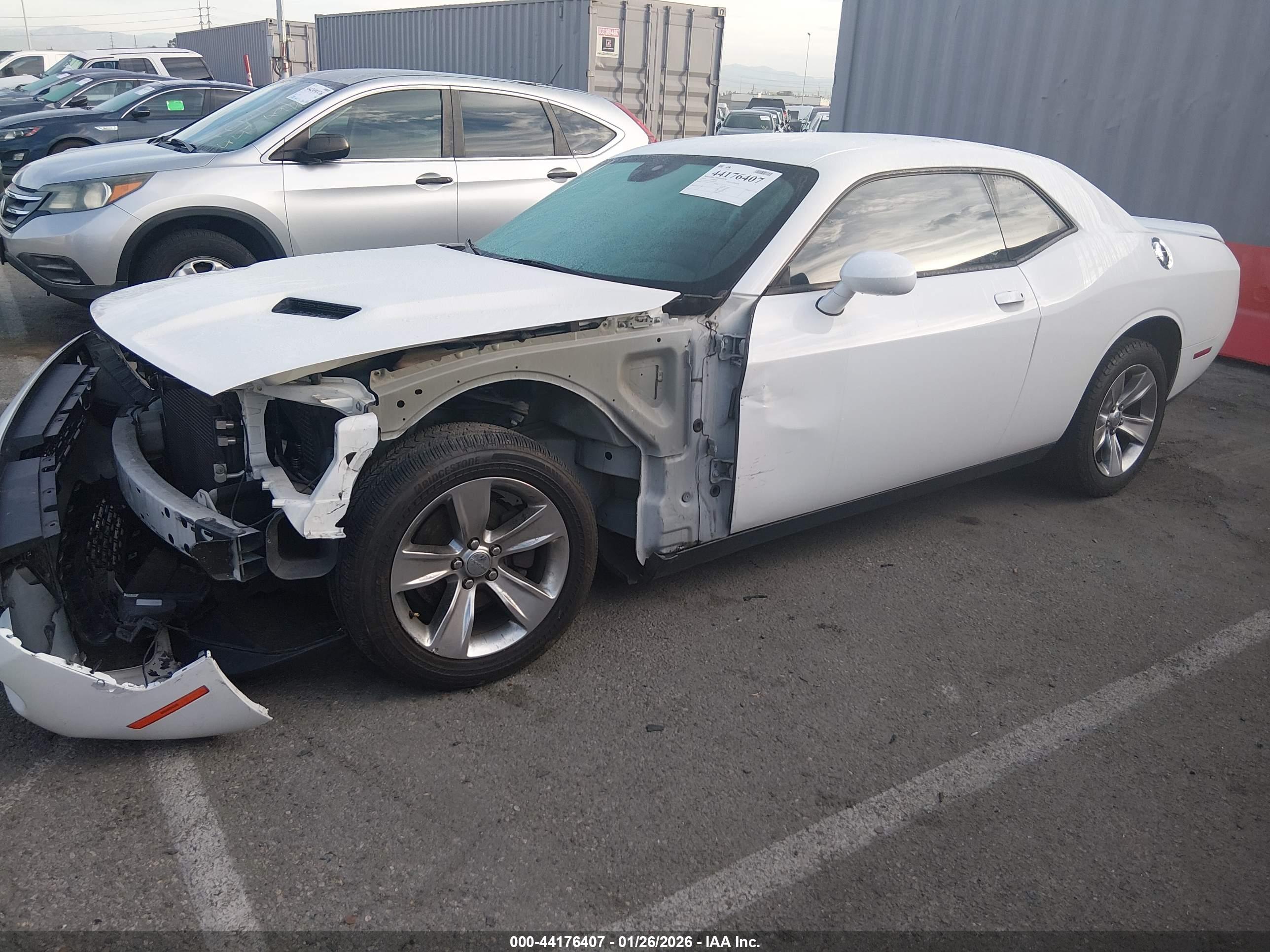 DODGE CHALLENGER image 2