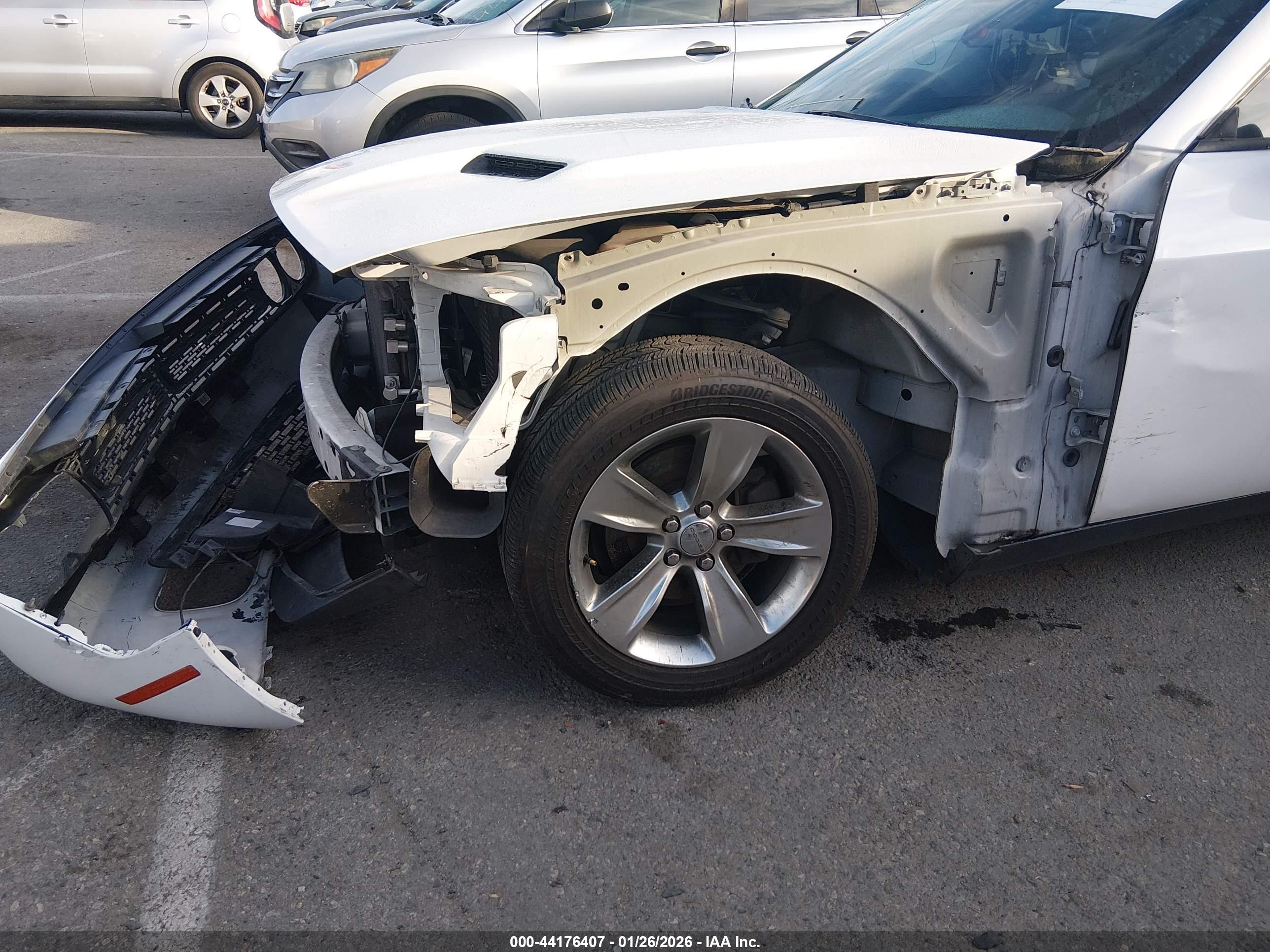 DODGE CHALLENGER image 6
