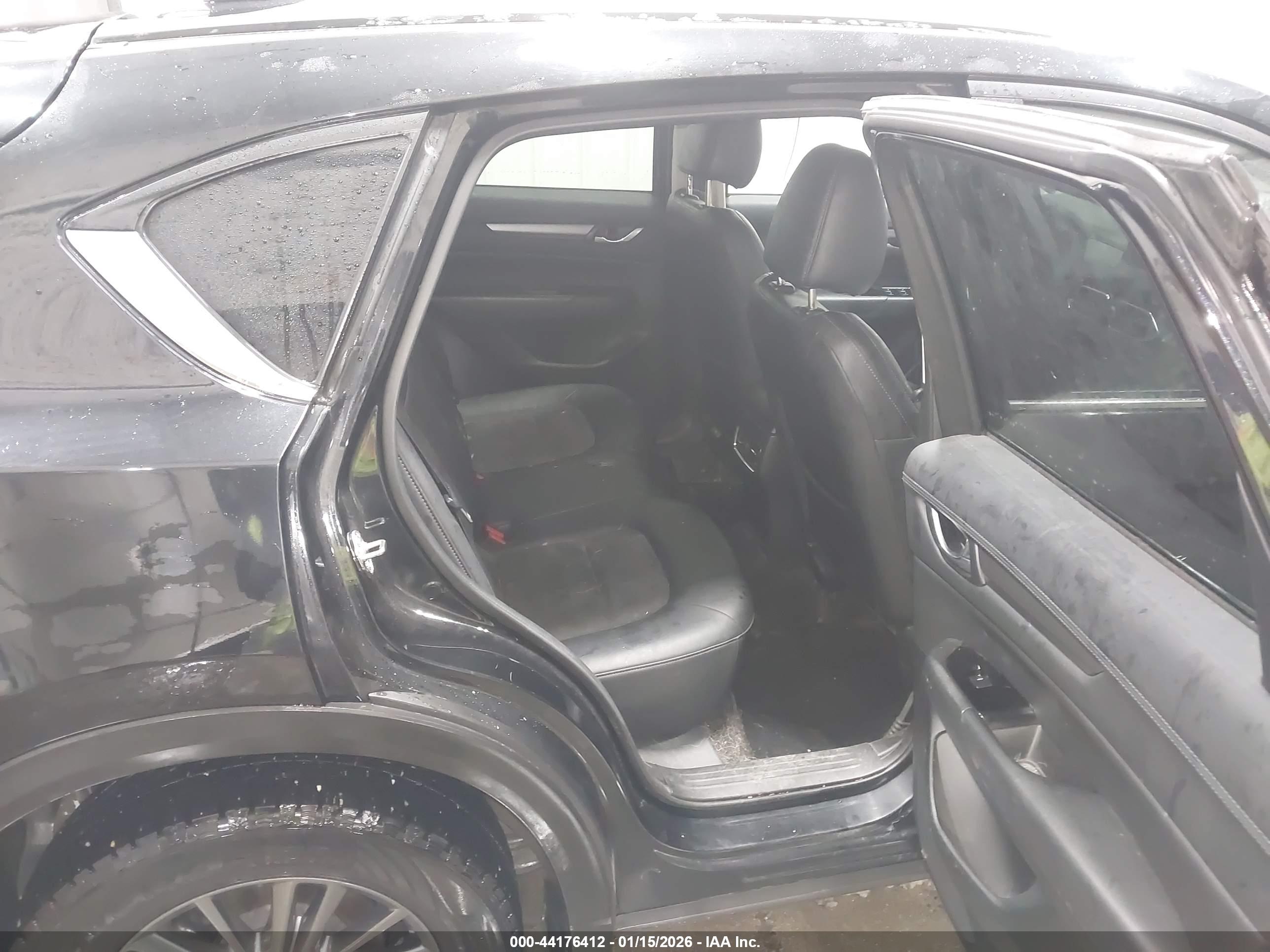 MAZDA CX-5 image 8