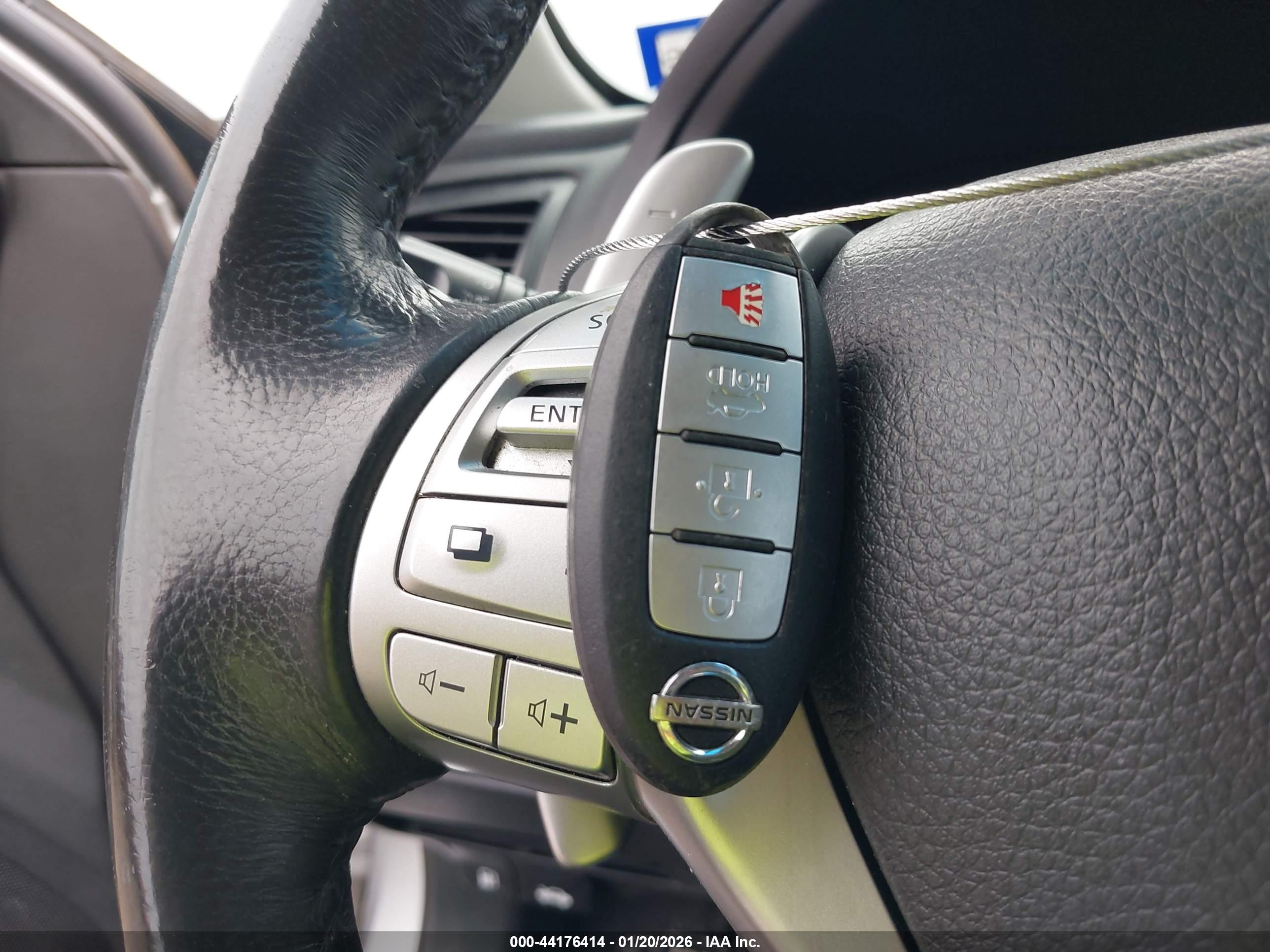 NISSAN ALTIMA image 11
