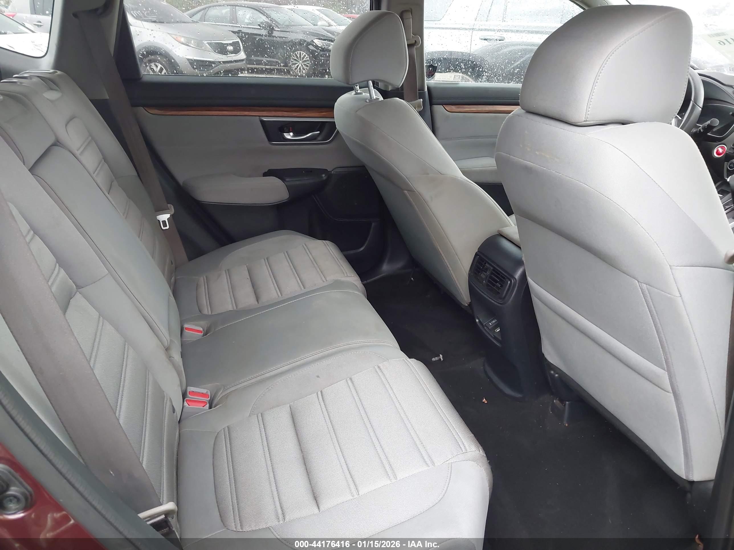HONDA CR-V image 8