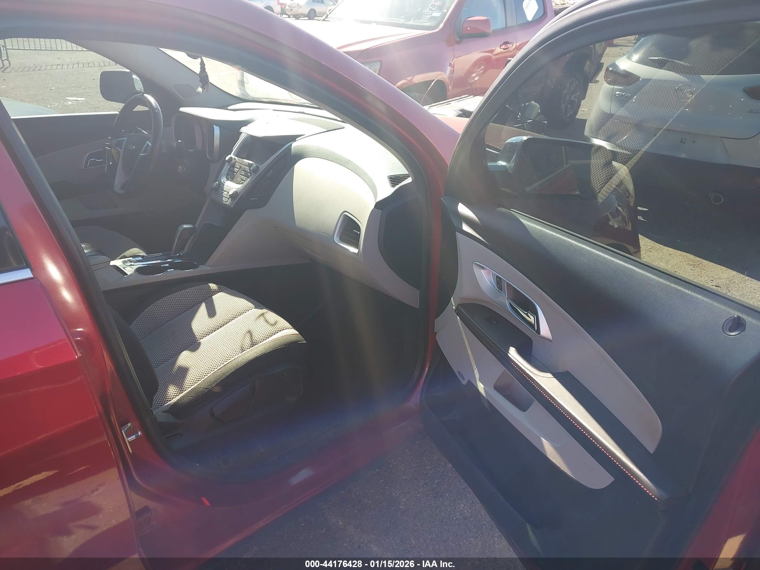 CHEVROLET EQUINOX image 5