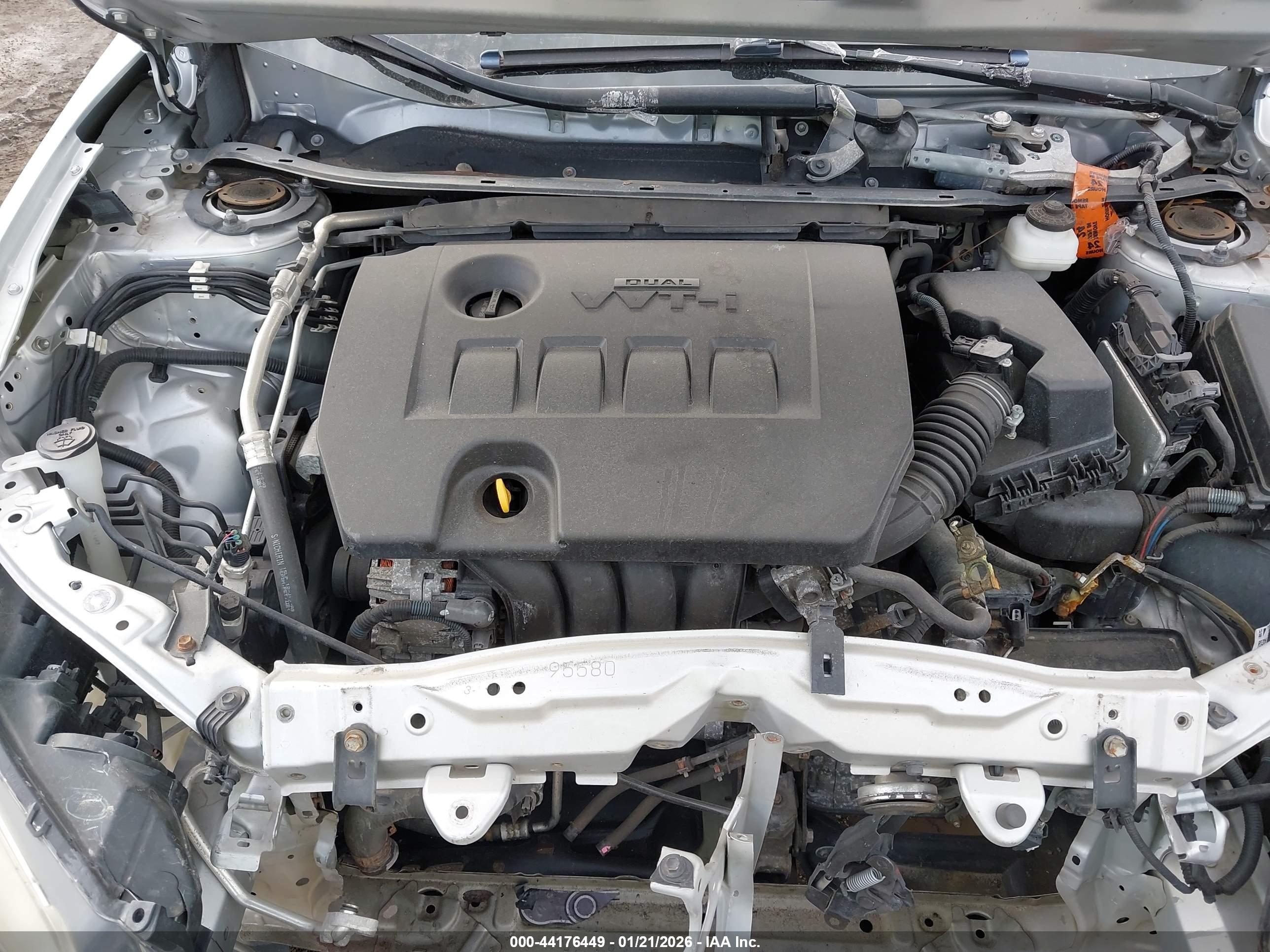 TOYOTA COROLLA image 10