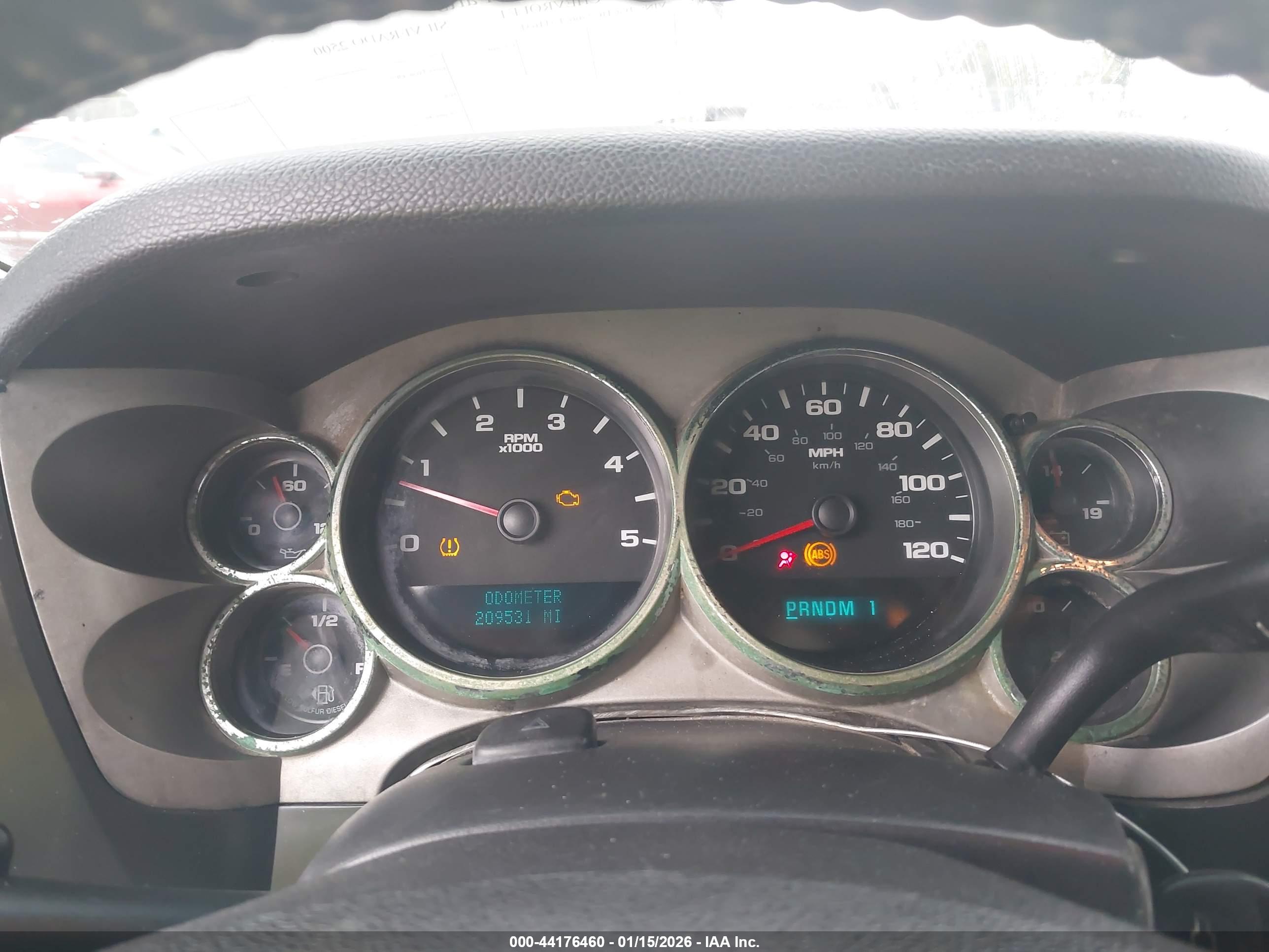 CHEVROLET SILVERADO image 7