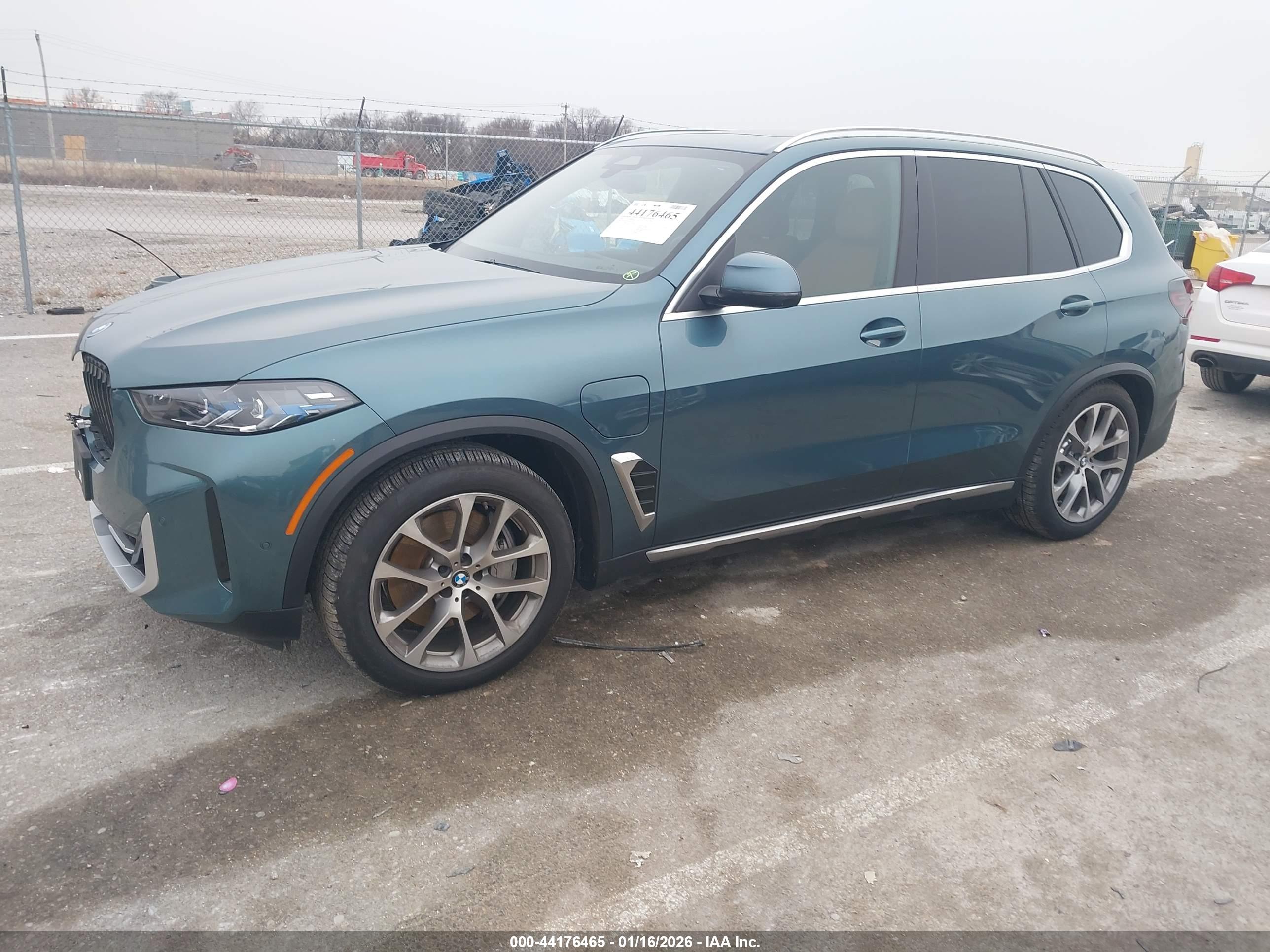 BMW X5 image 2