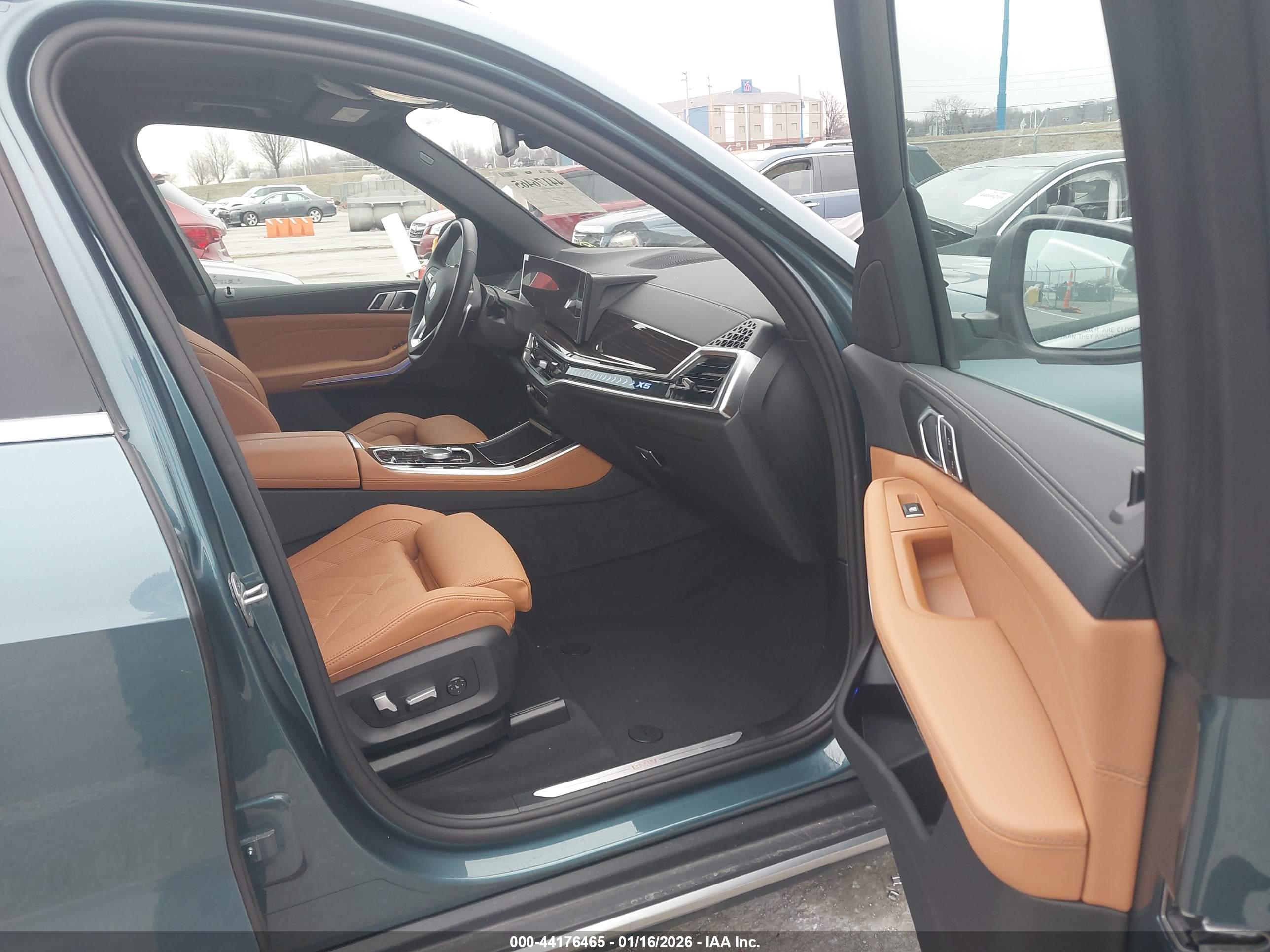 BMW X5 image 5