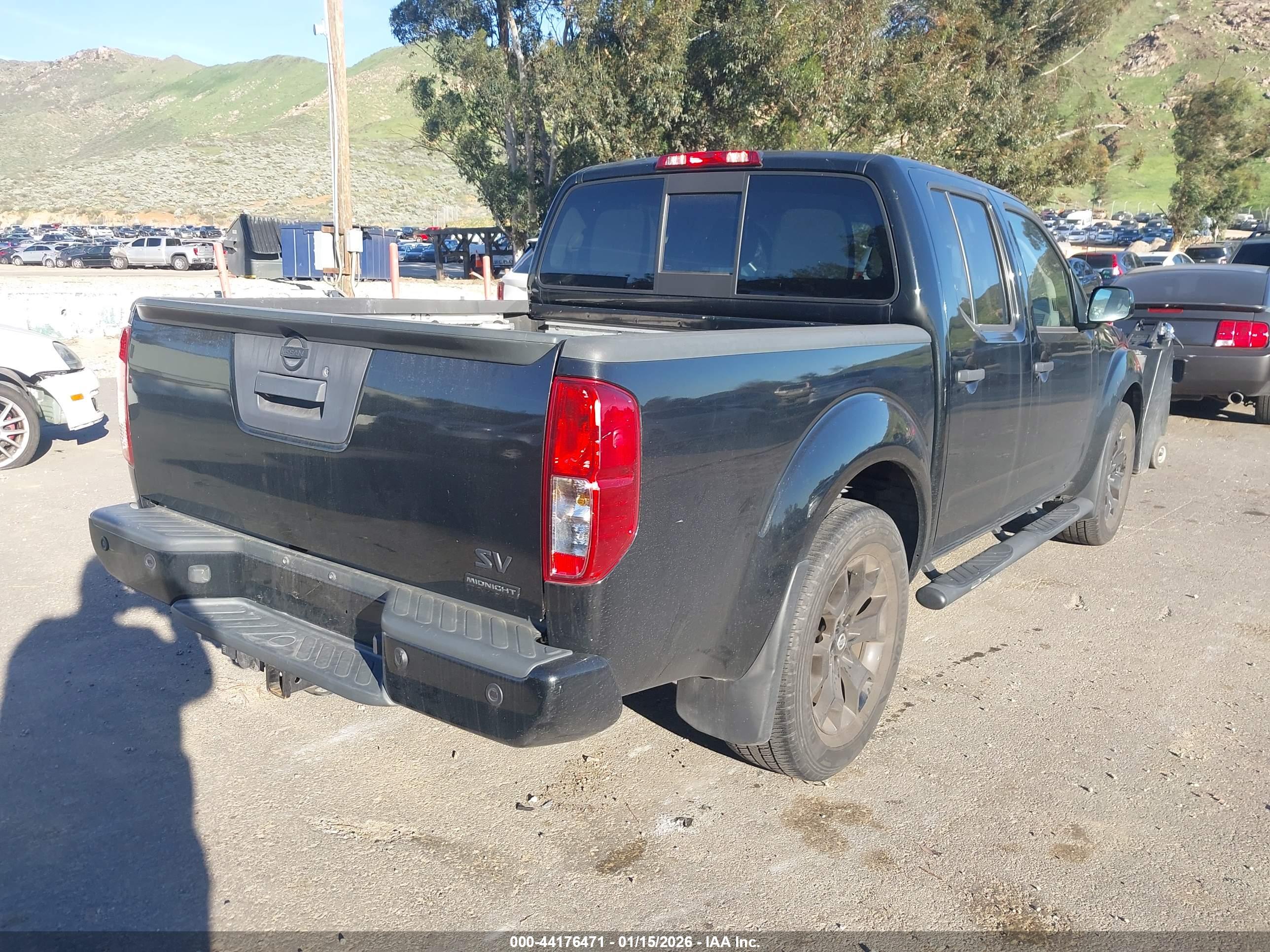 NISSAN FRONTIER image 4