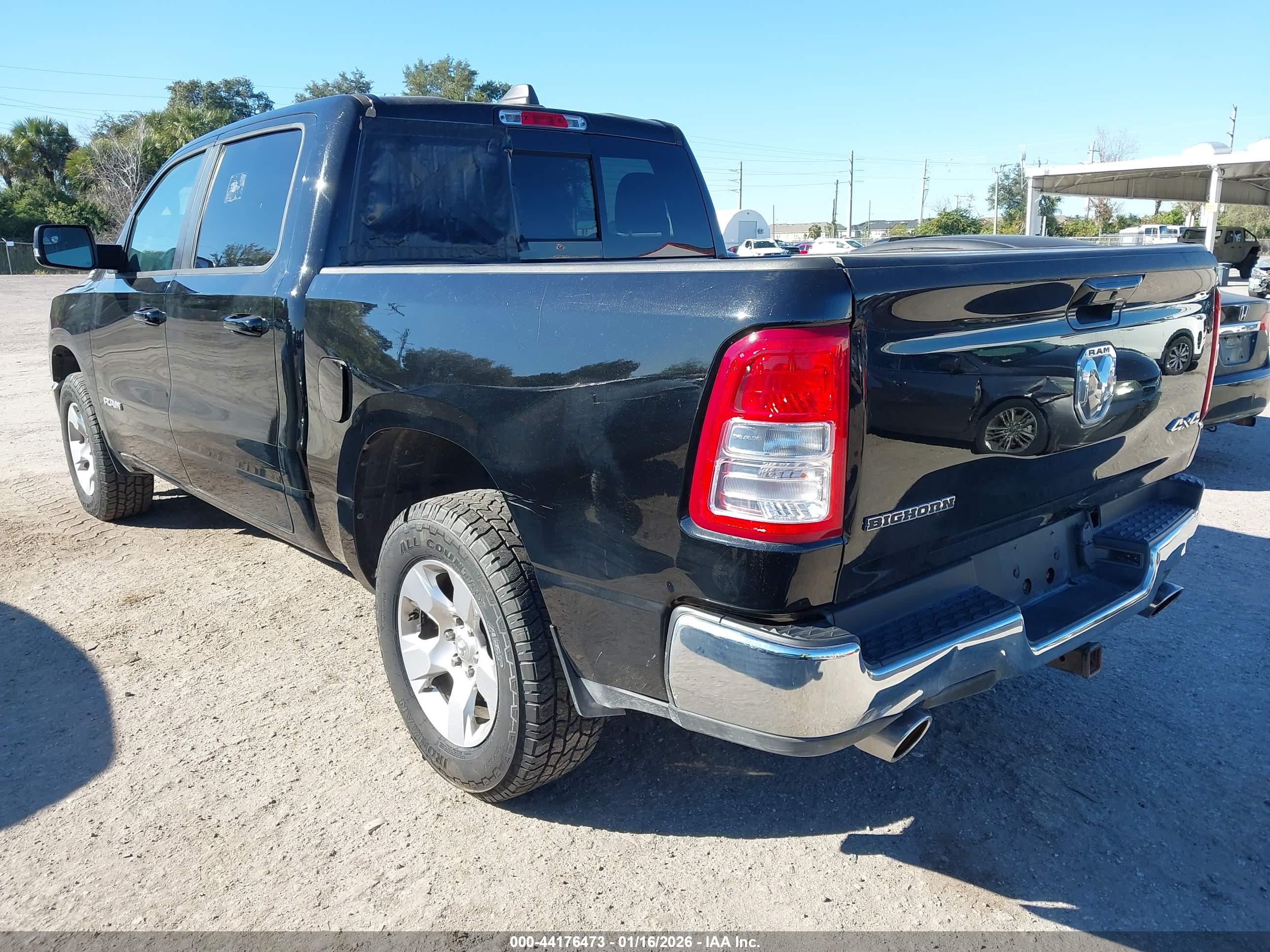 RAM 1500 image 3
