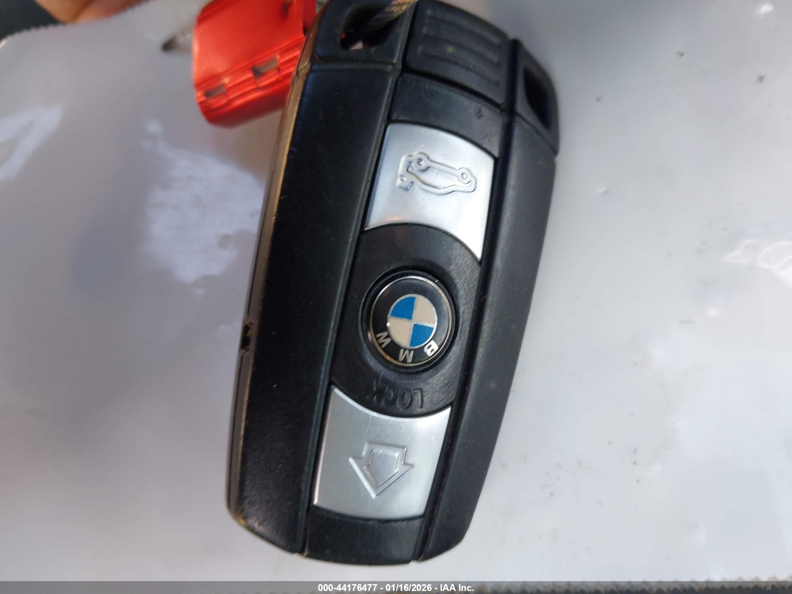 BMW 328I image 11