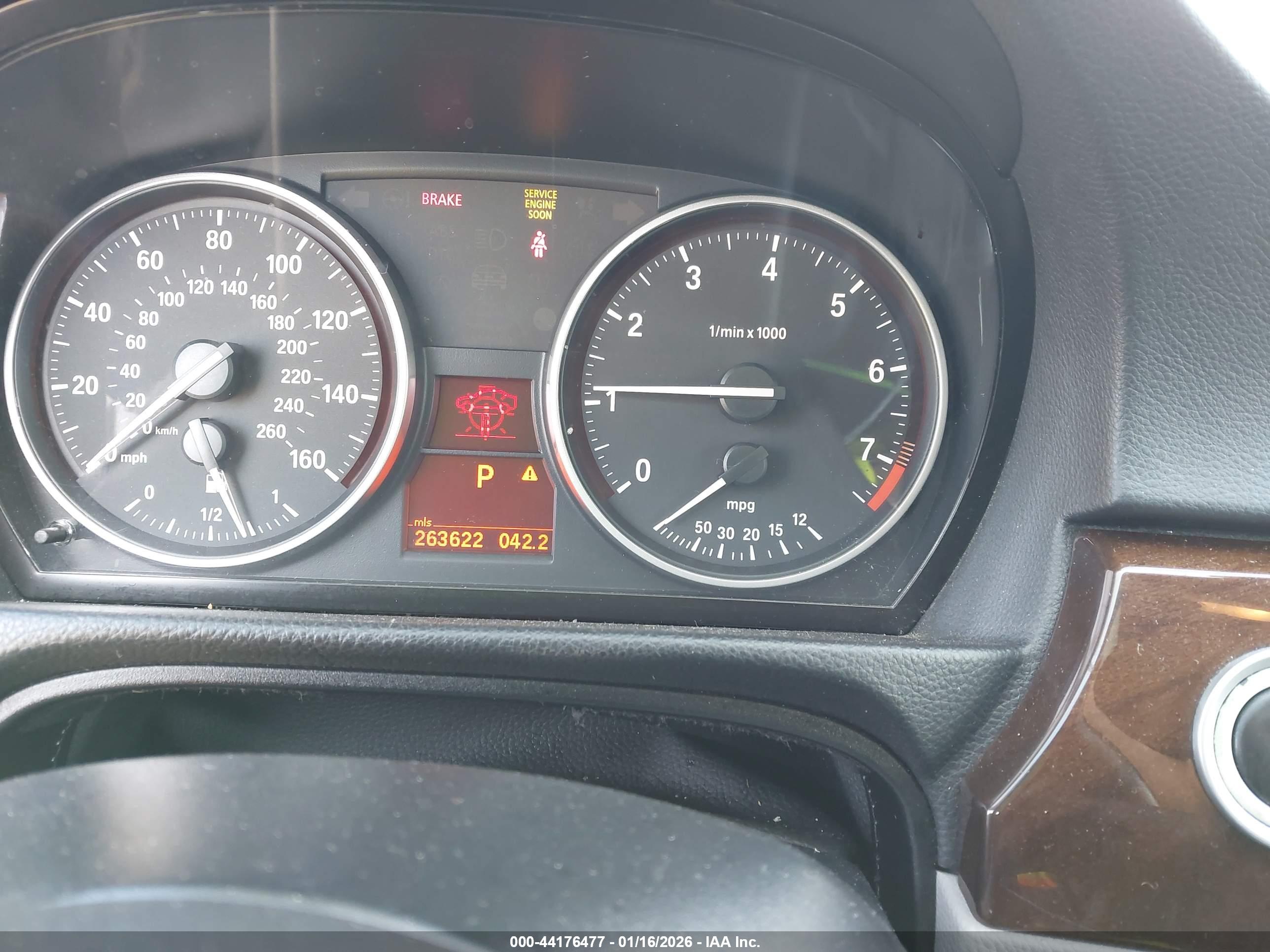 BMW 328I image 7