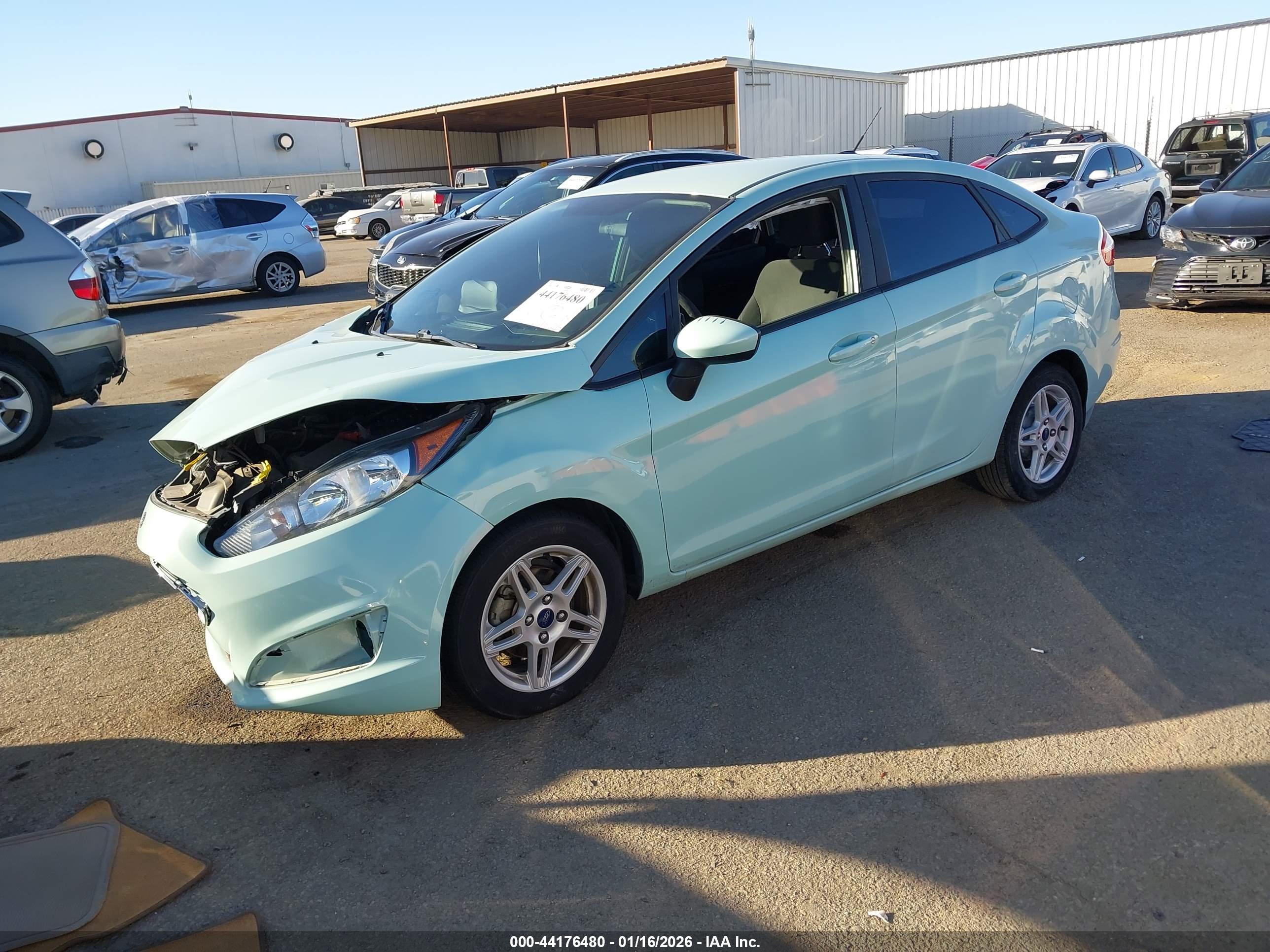 FORD FIESTA image 2