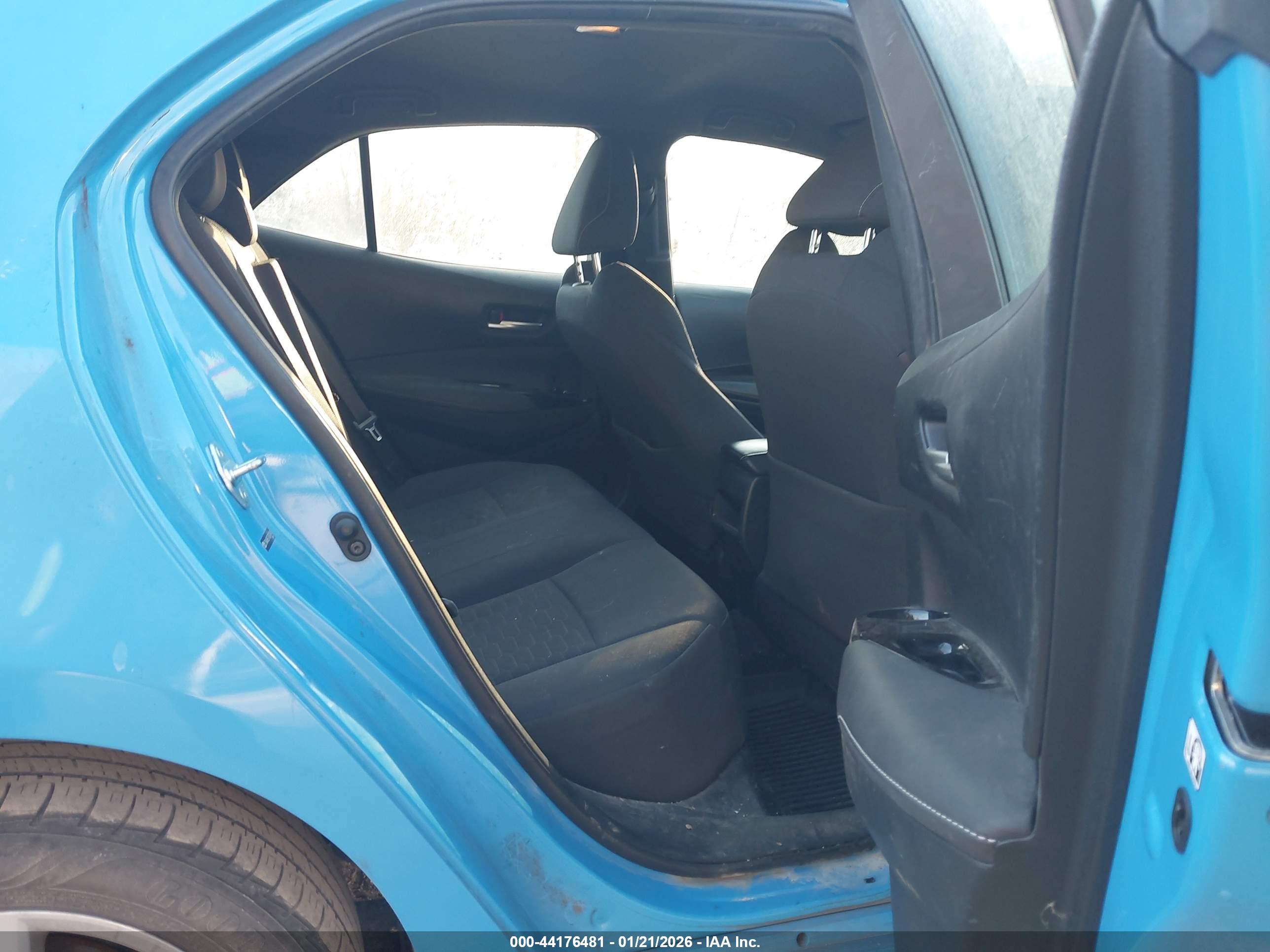 TOYOTA COROLLA image 8