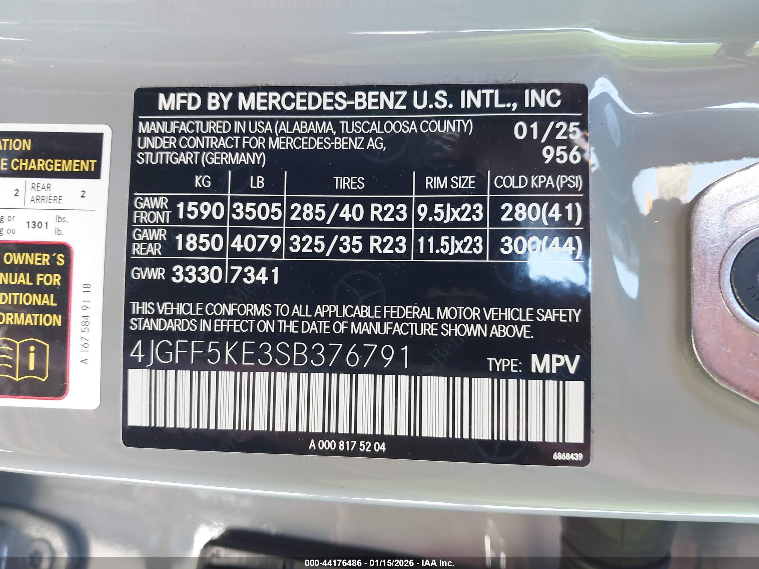 MERCEDES-BENZ GLS image 9