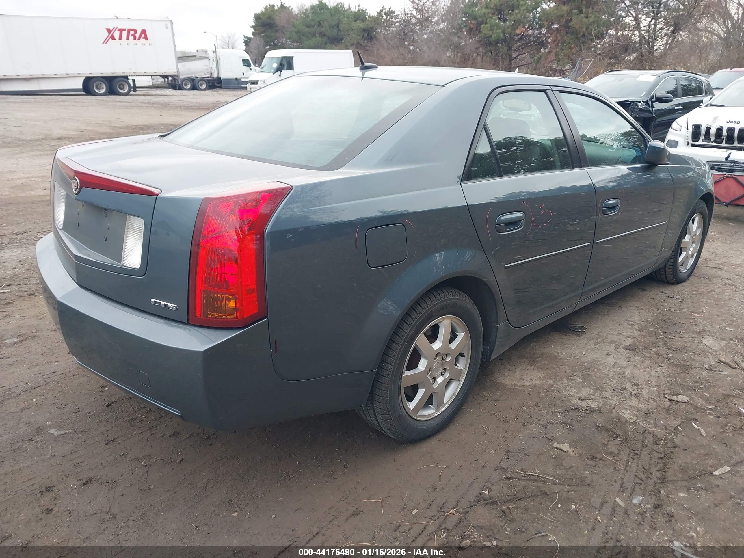 CADILLAC CTS image 4