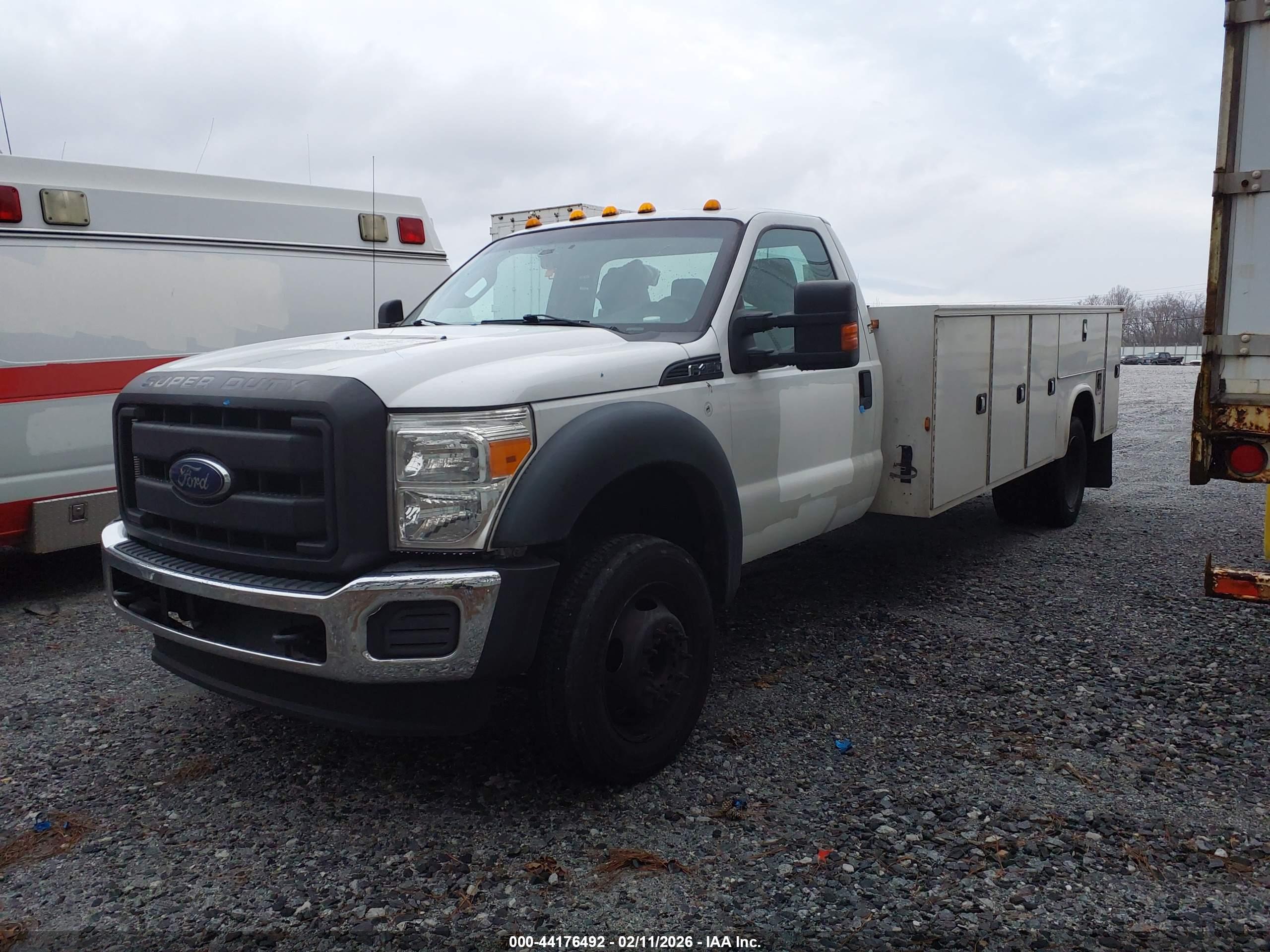 FORD F-450 image 2