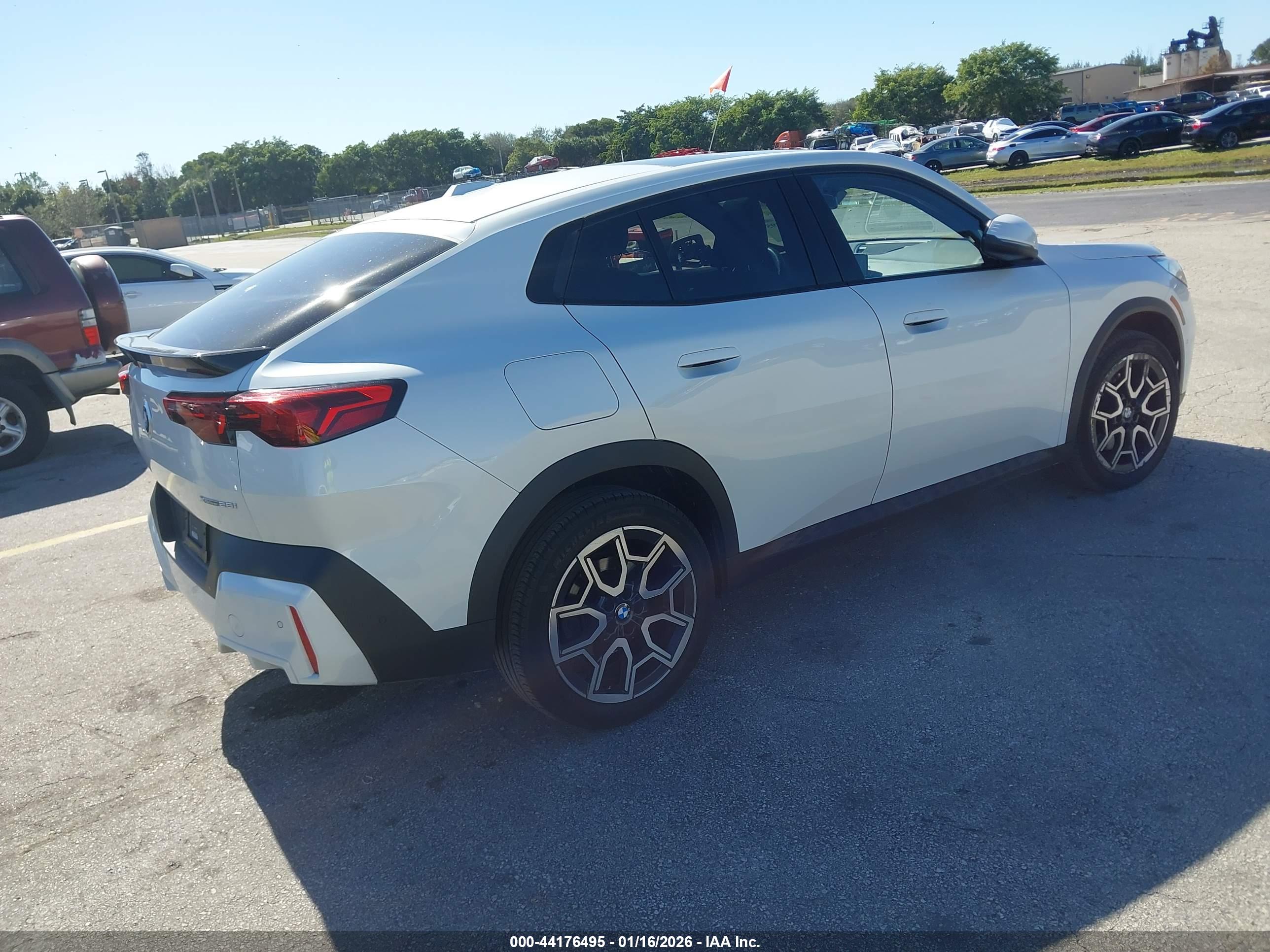 BMW X2 image 4