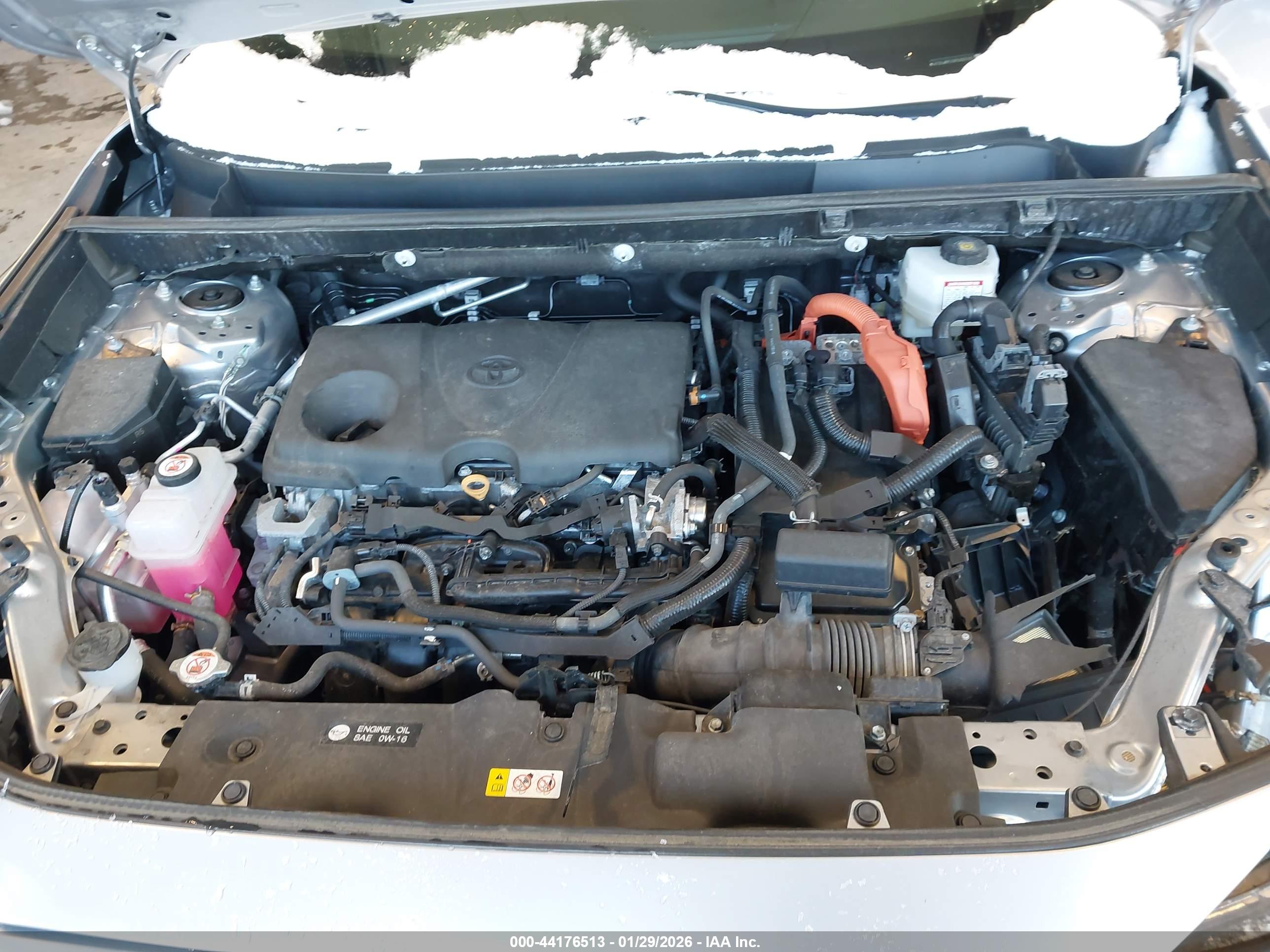 TOYOTA RAV4 image 10