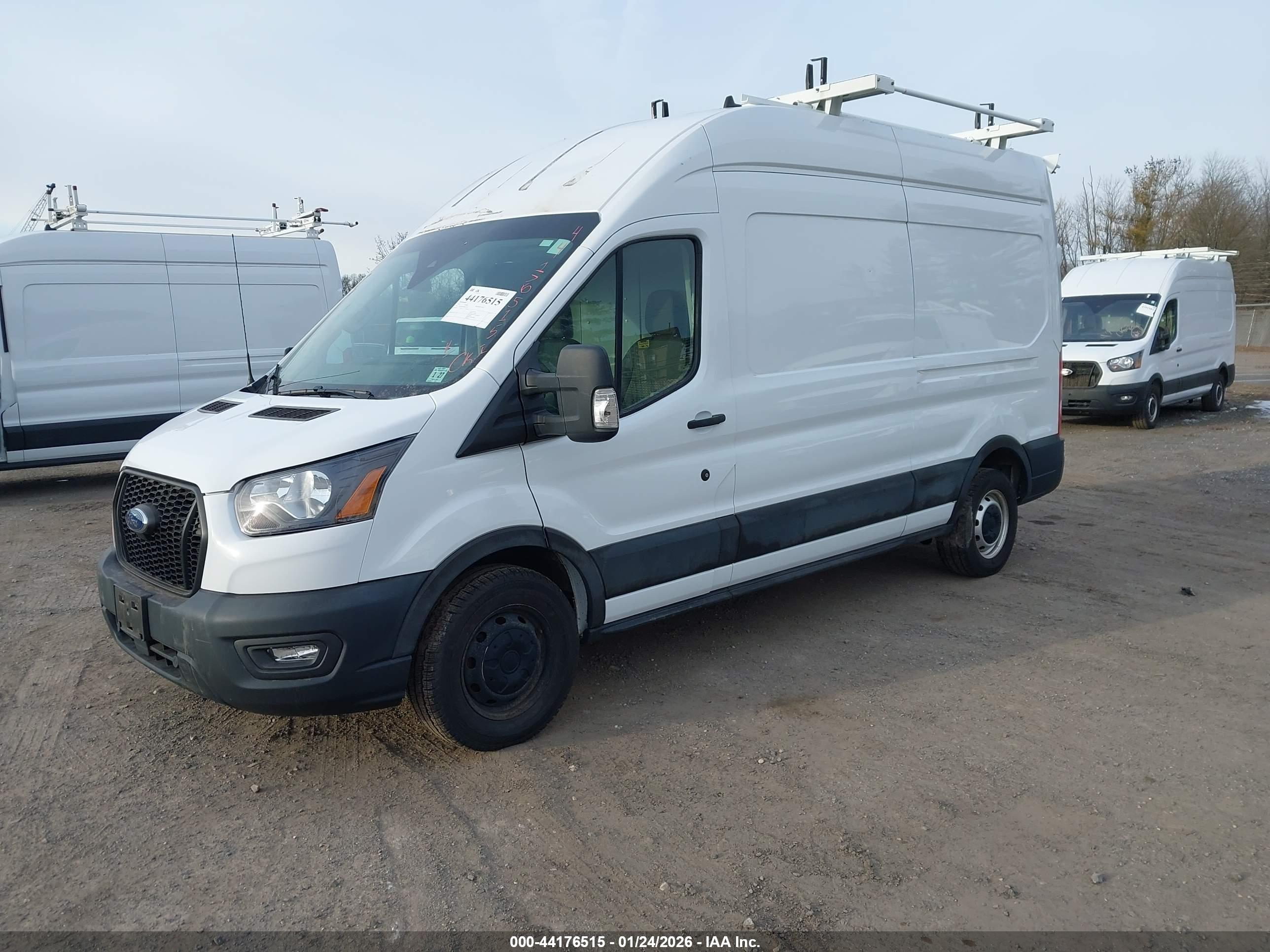 FORD TRANSIT-250 image 2