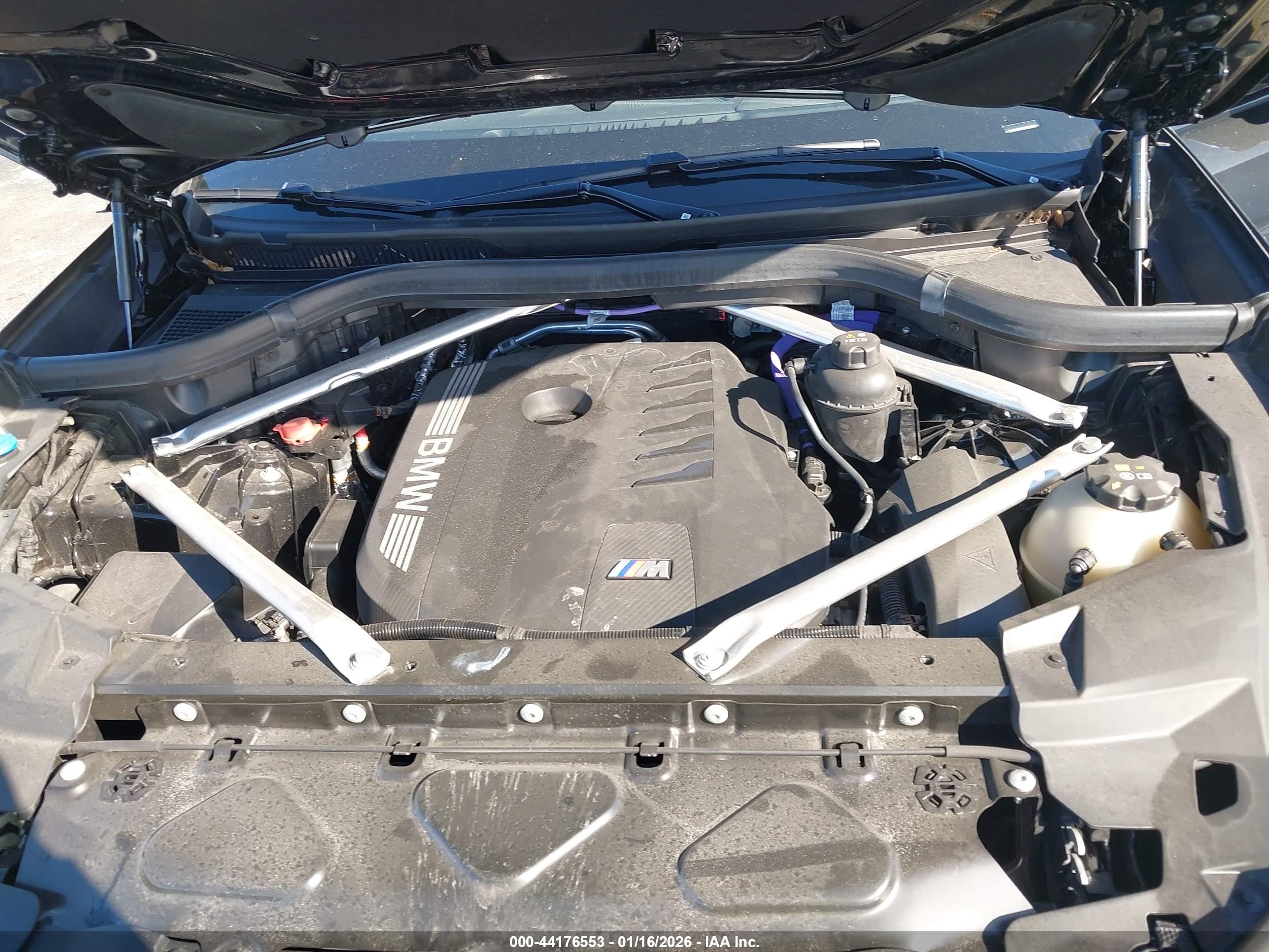 BMW X6 image 10