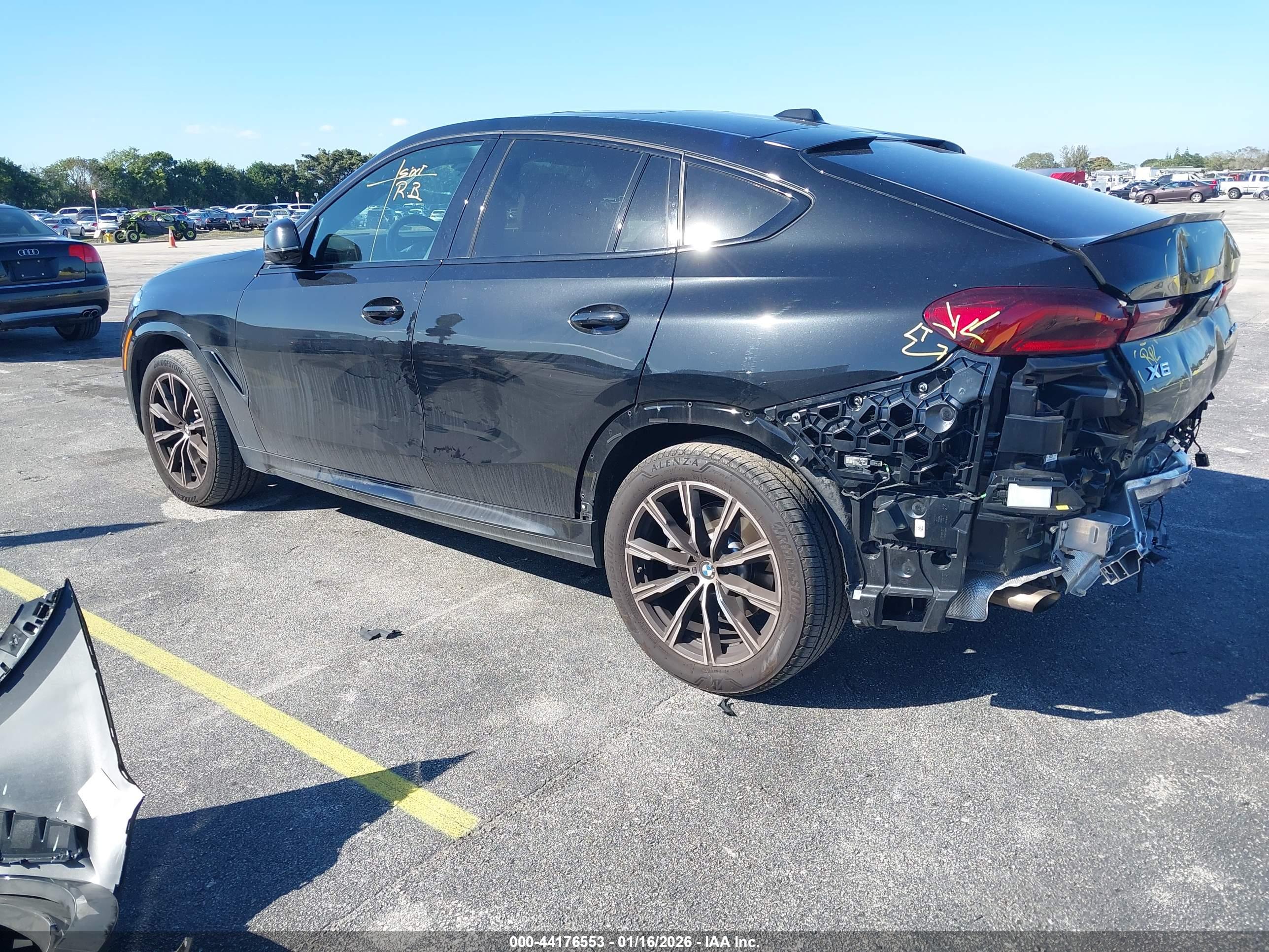 BMW X6 image 3