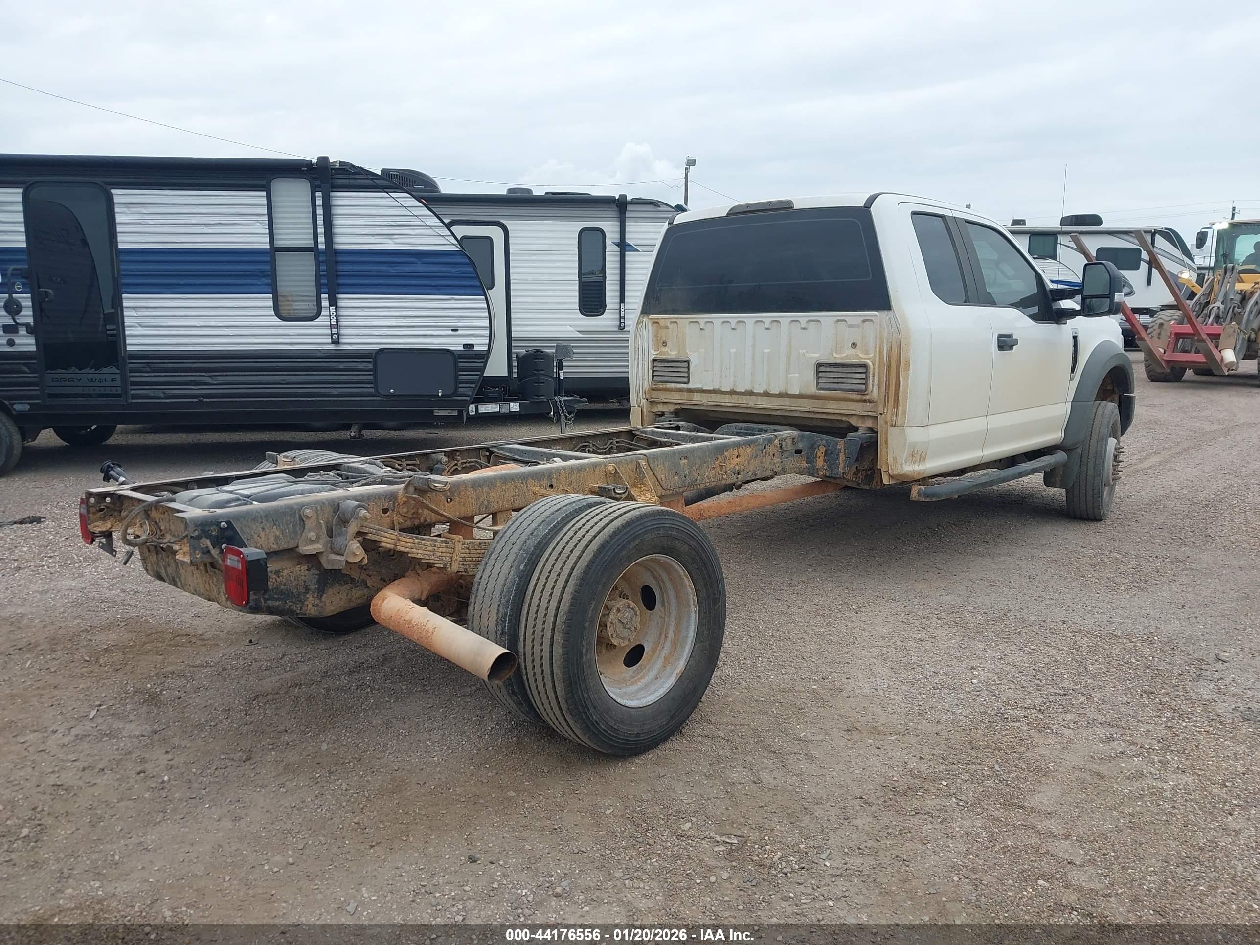 FORD F-550 image 4