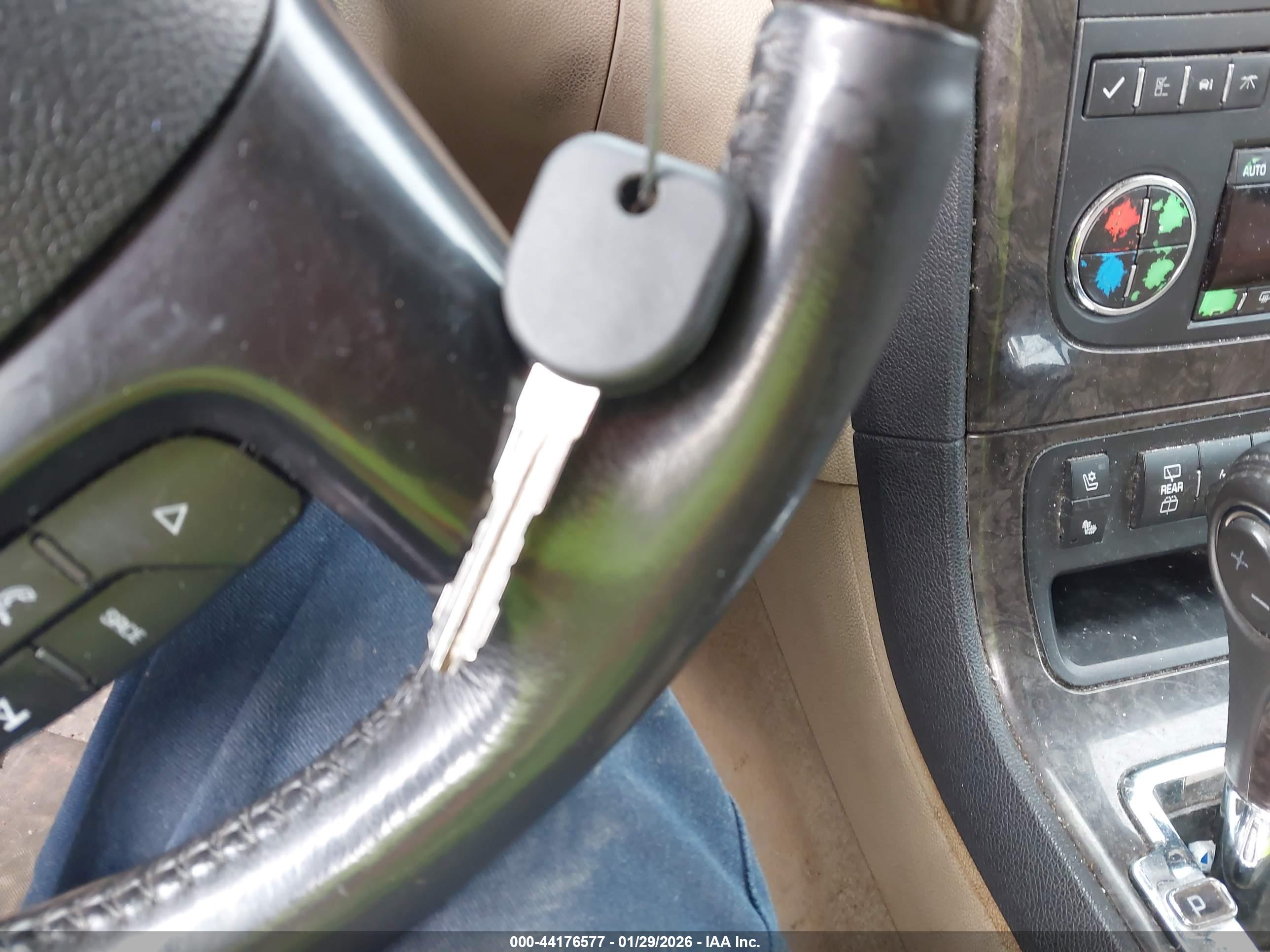 GMC ACADIA image 11