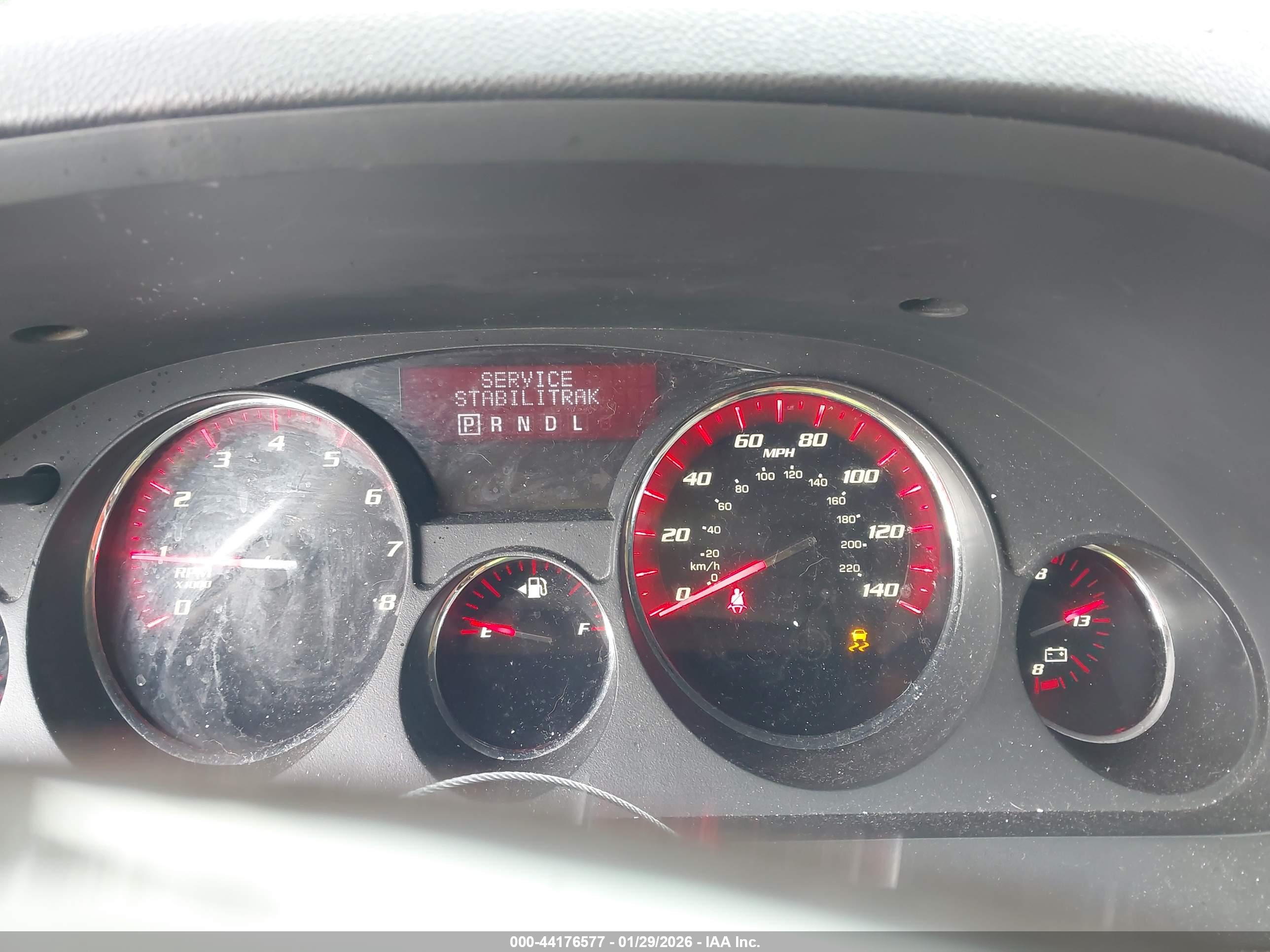 GMC ACADIA image 7