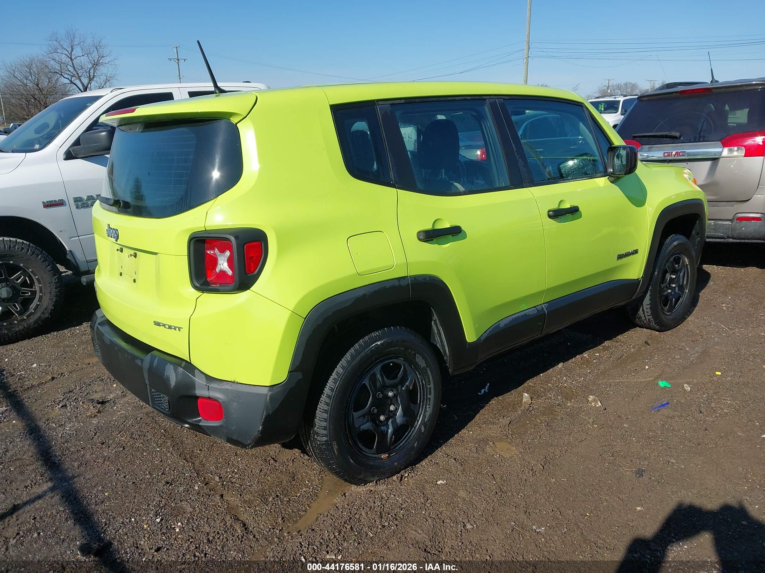 JEEP RENEGADE image 4
