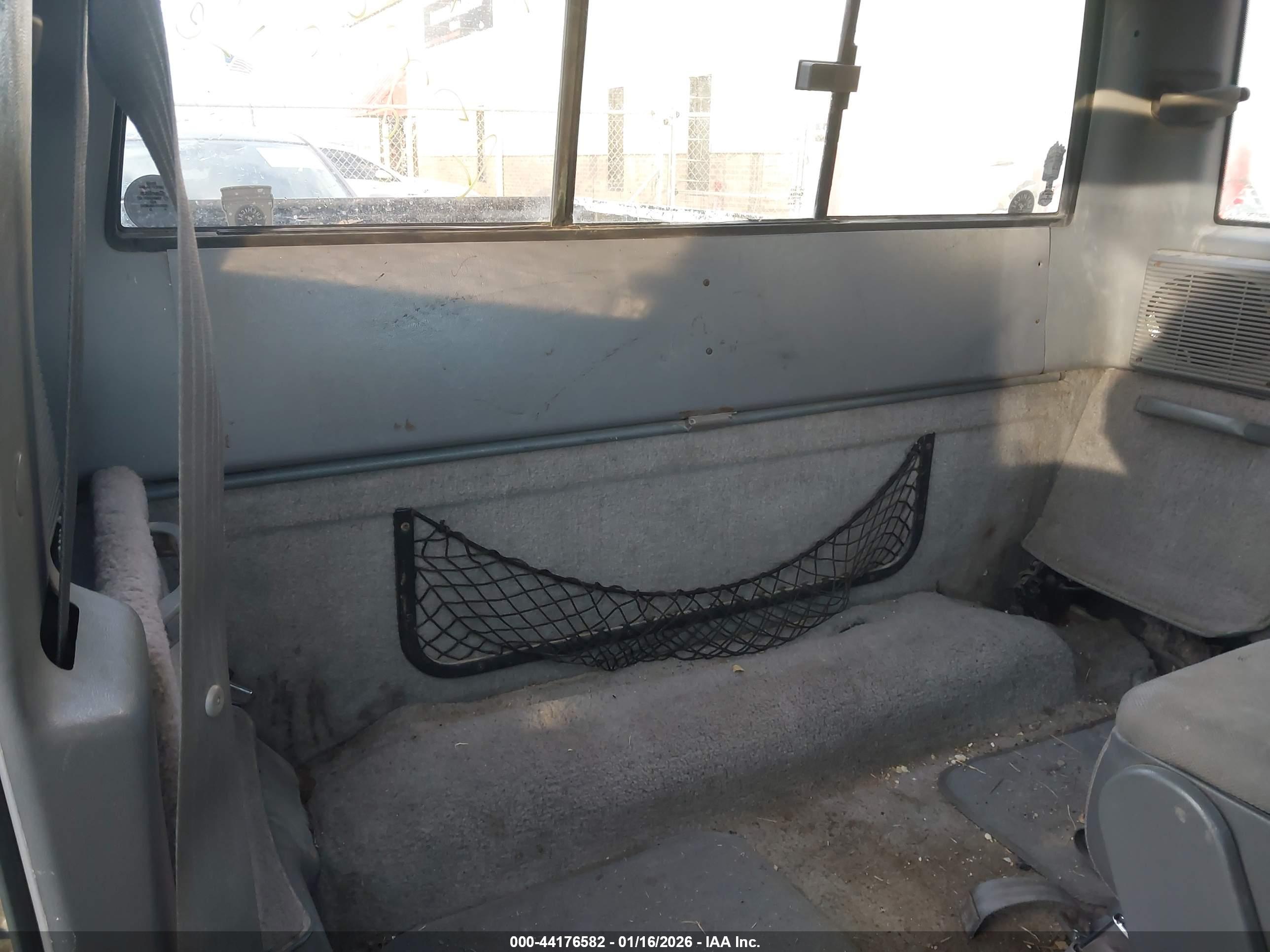 FORD RANGER image 8
