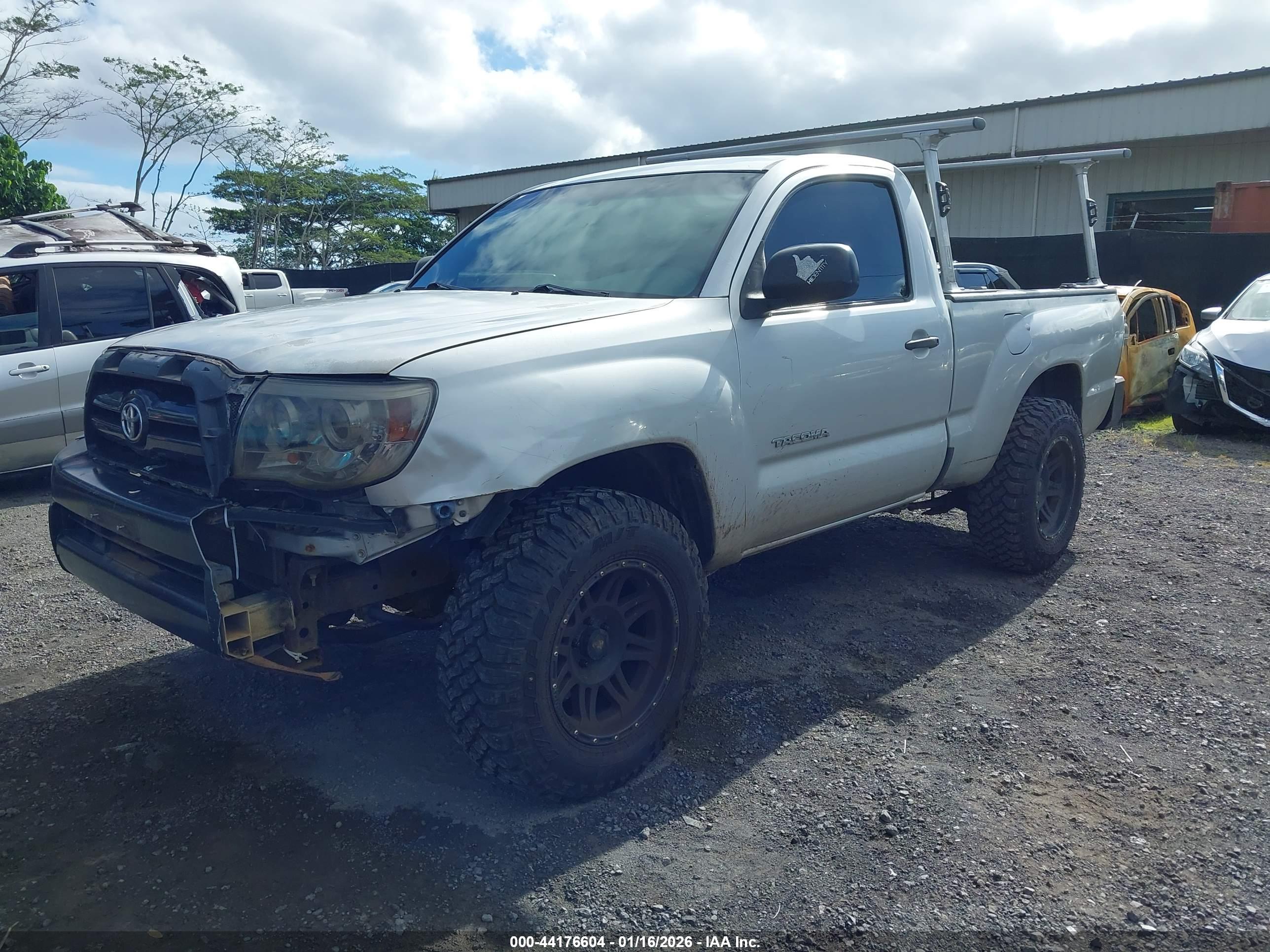TOYOTA TACOMA image 2