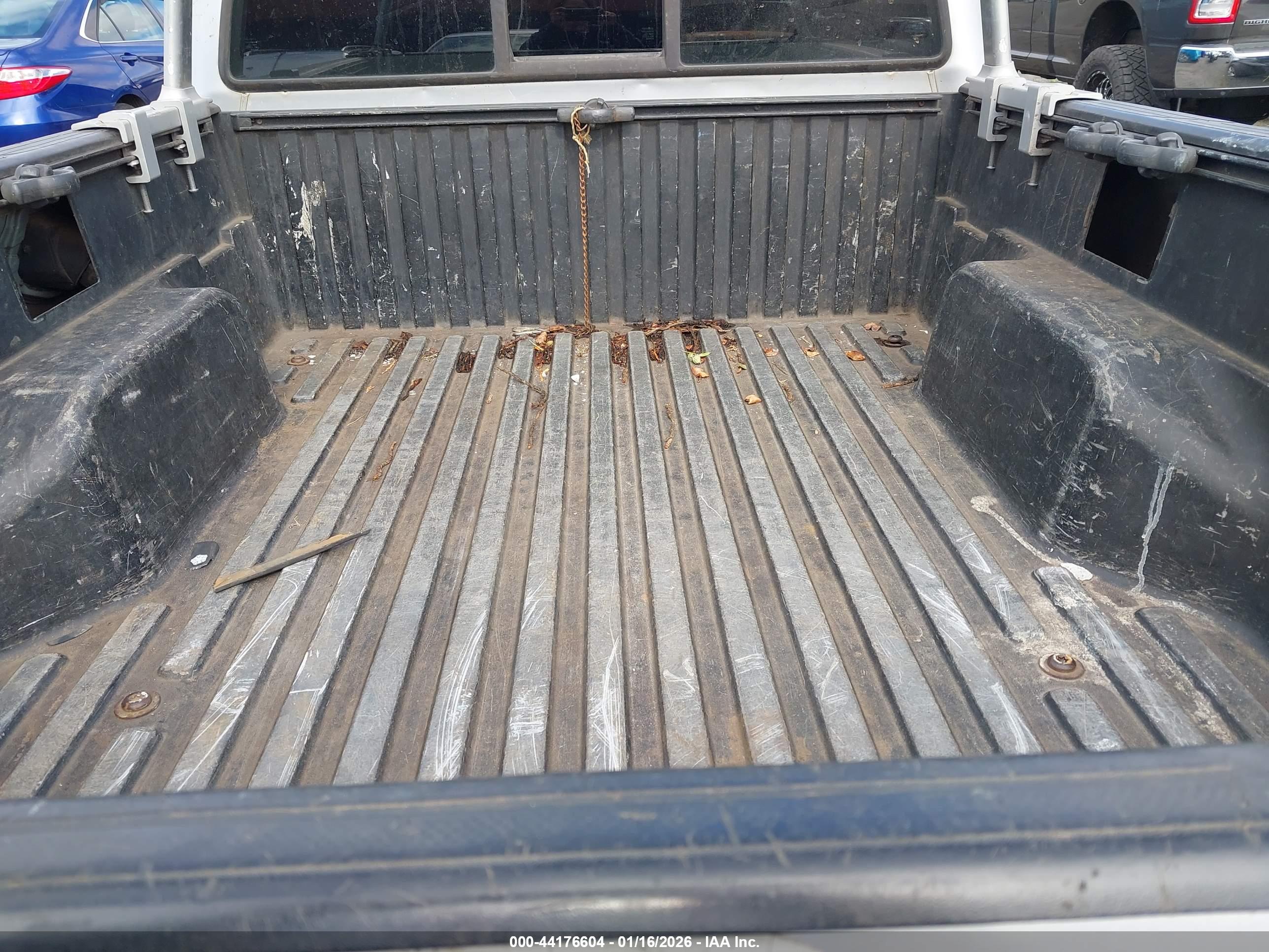 TOYOTA TACOMA image 8