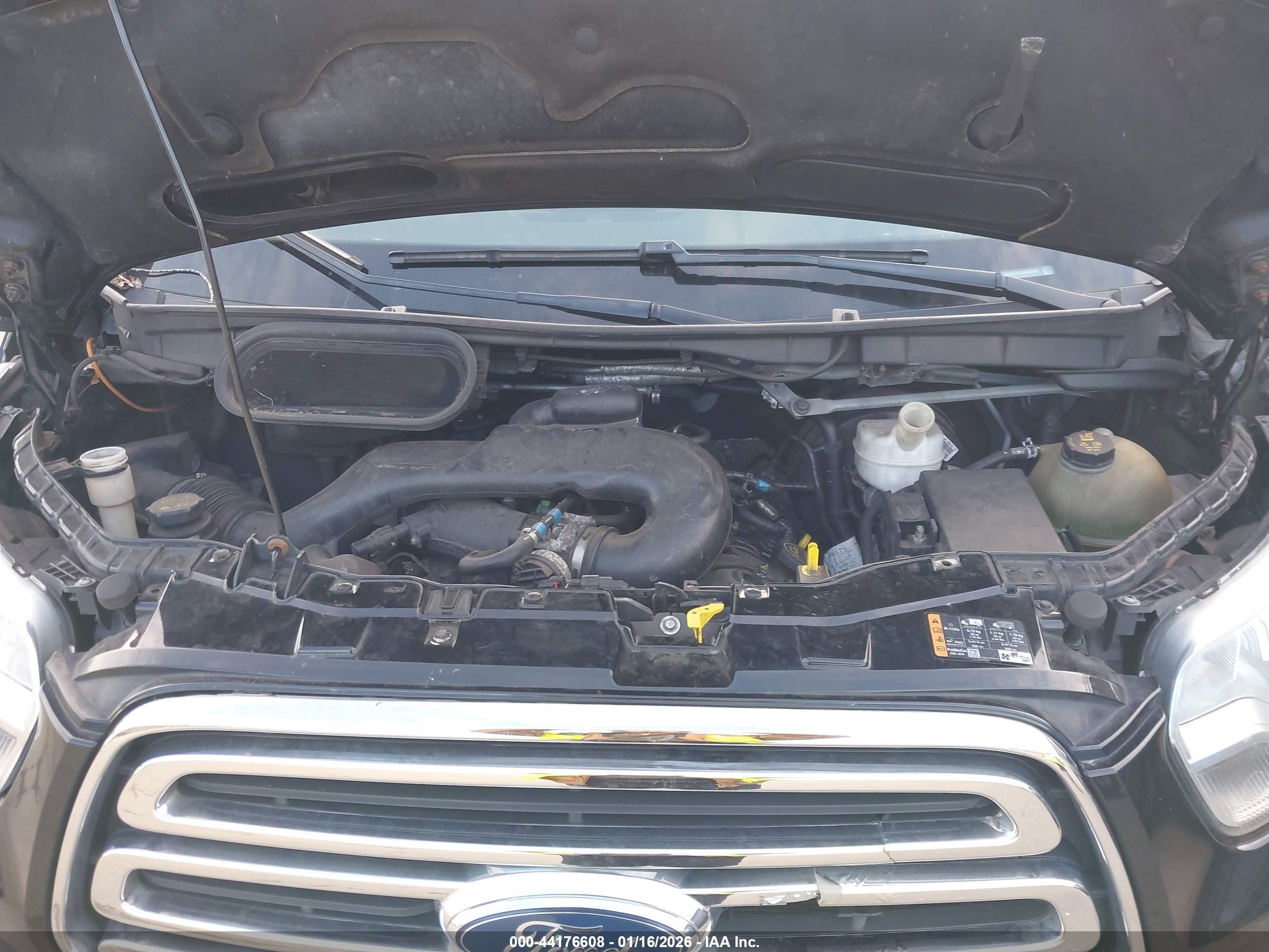 FORD TRANSIT-350 image 10