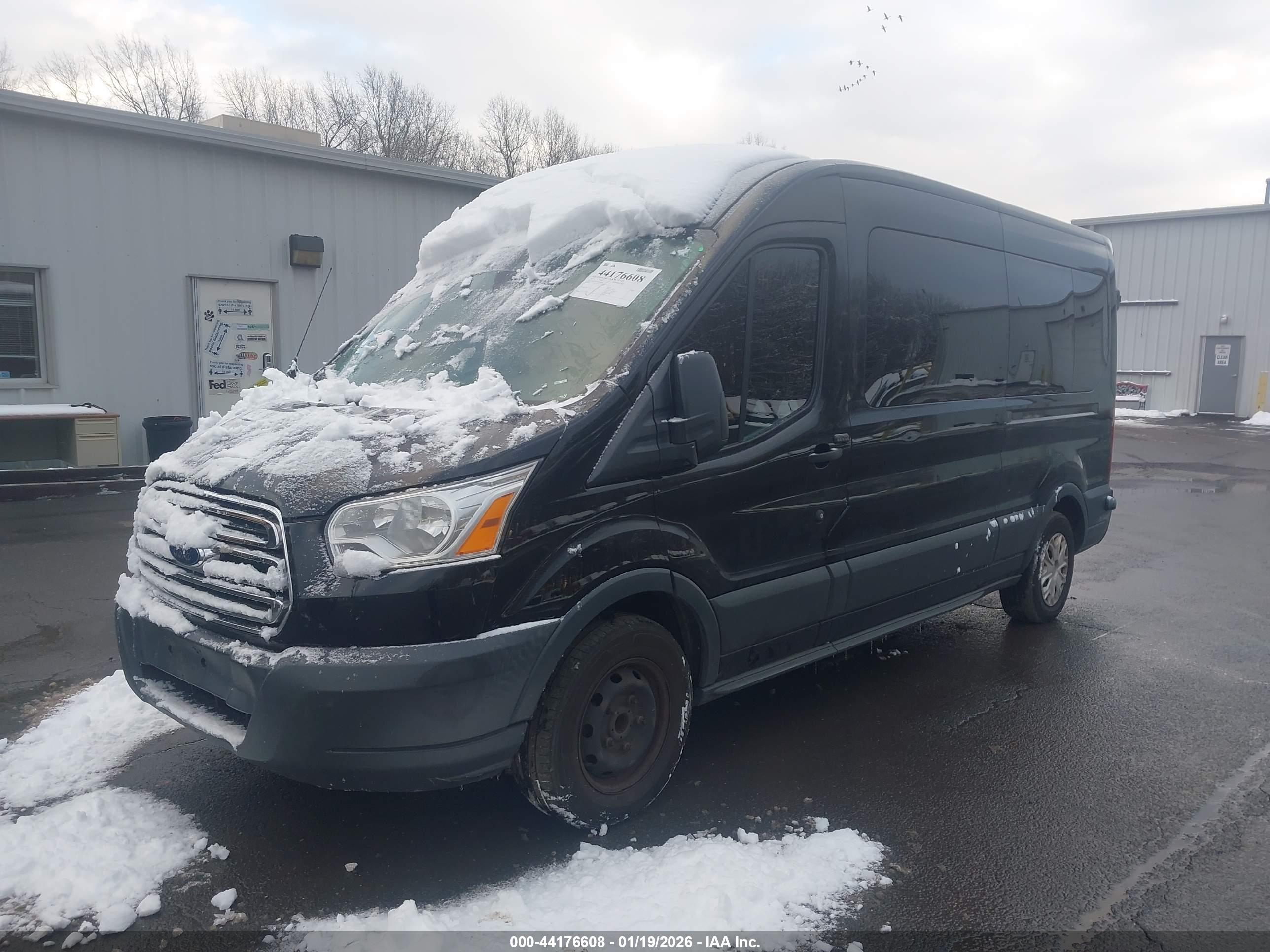 FORD TRANSIT-350 image 2