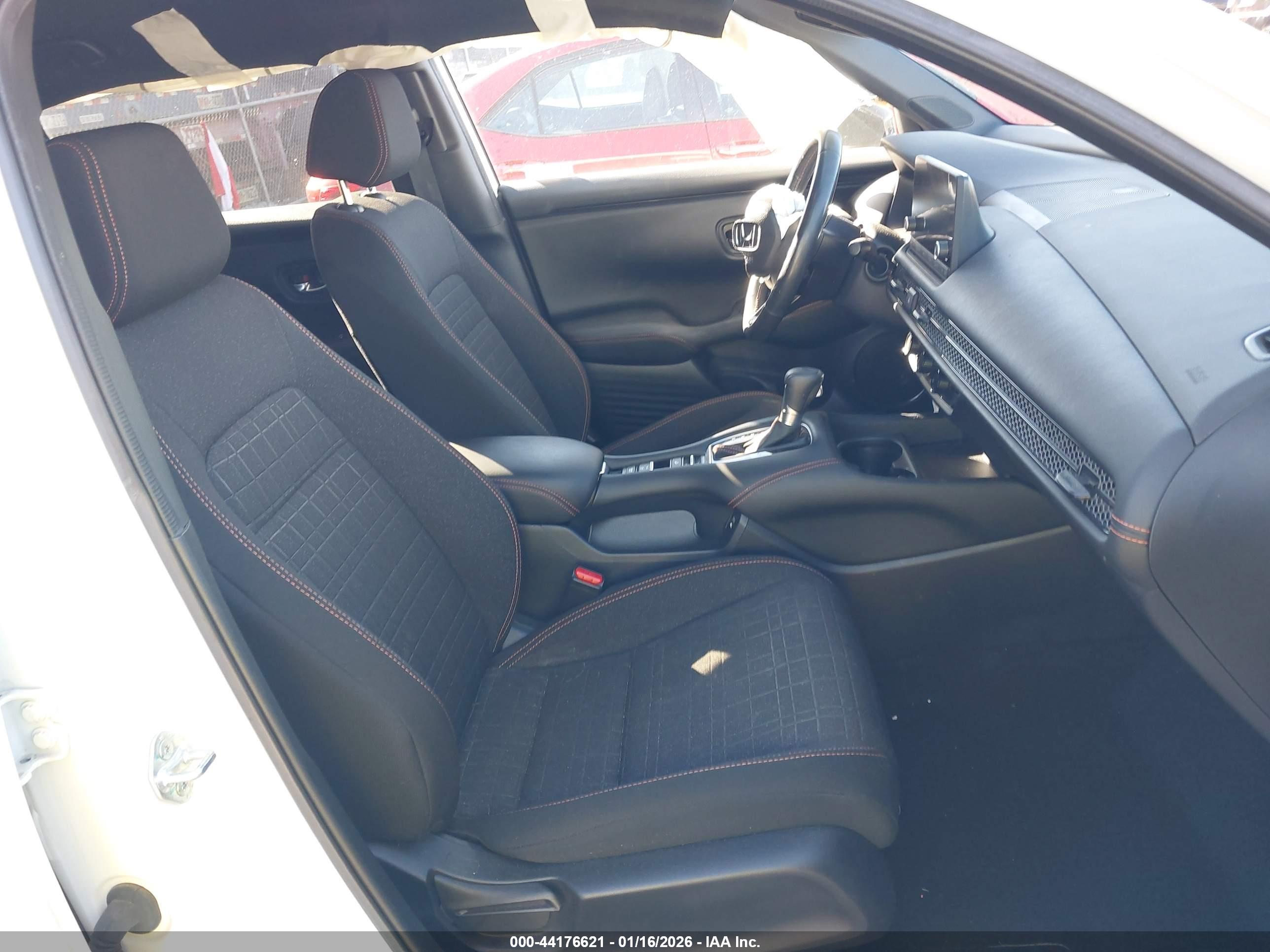 HONDA HR-V image 5