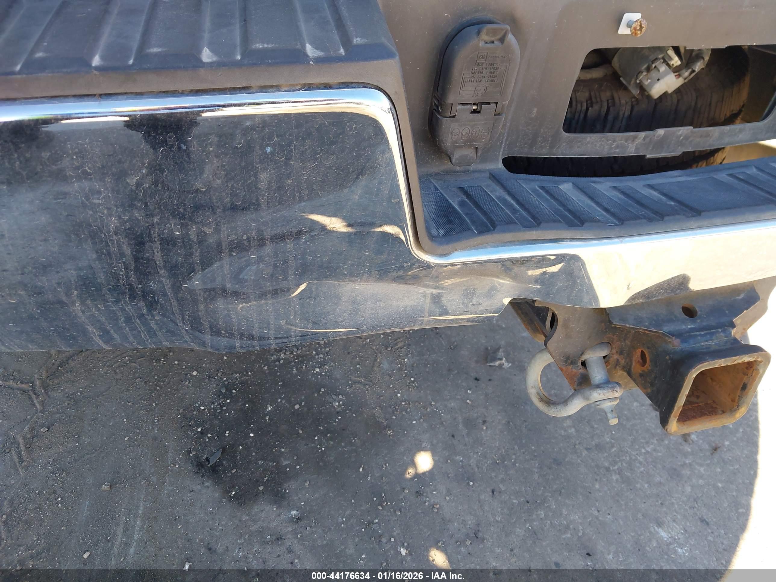 GMC SIERRA image 6