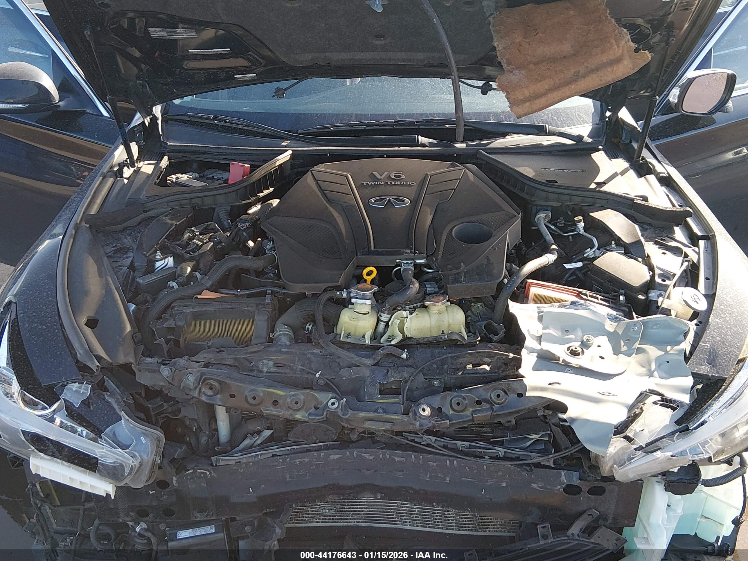 INFINITI Q50 image 10