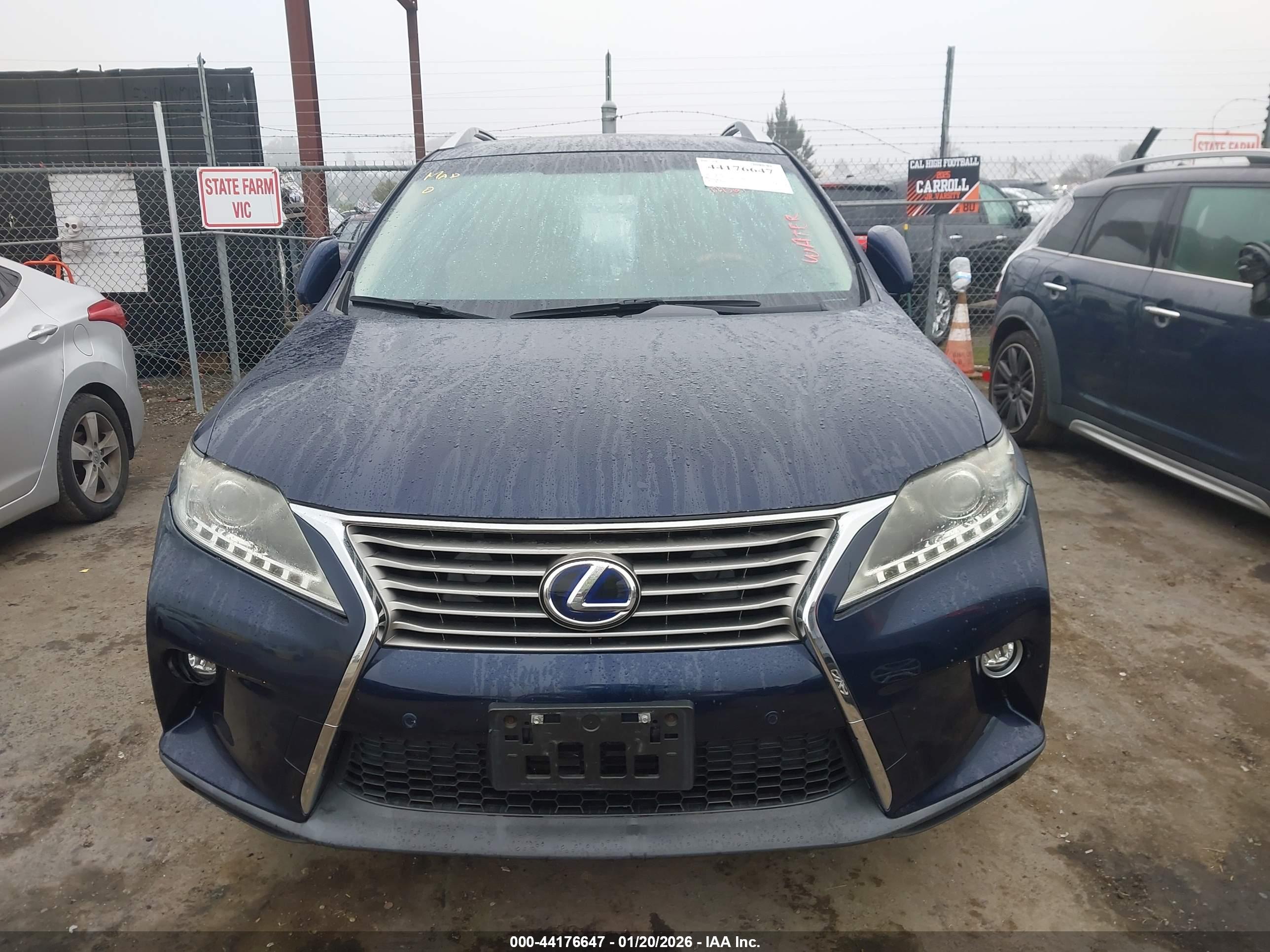 LEXUS RX image 6