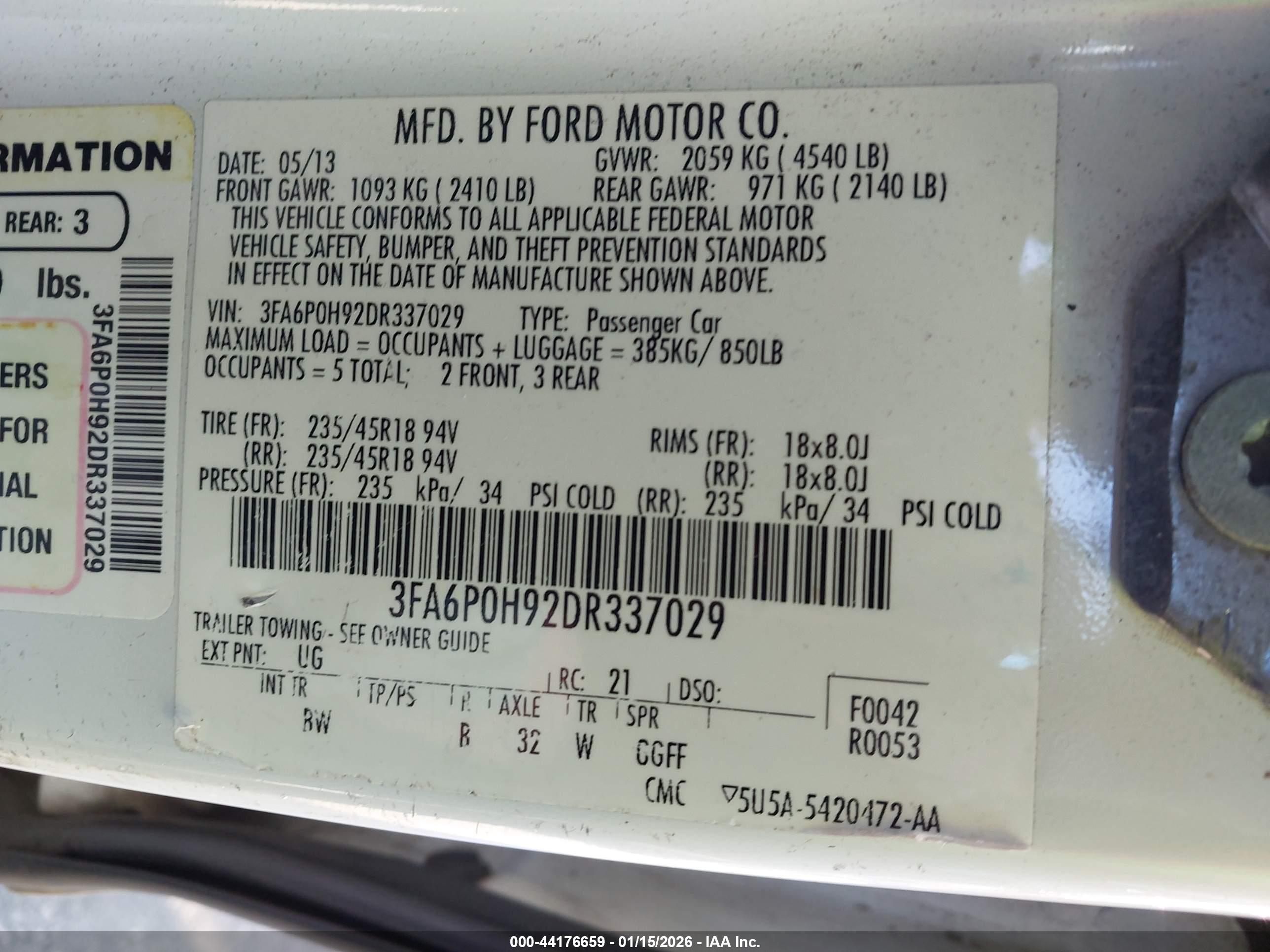 FORD FUSION image 9