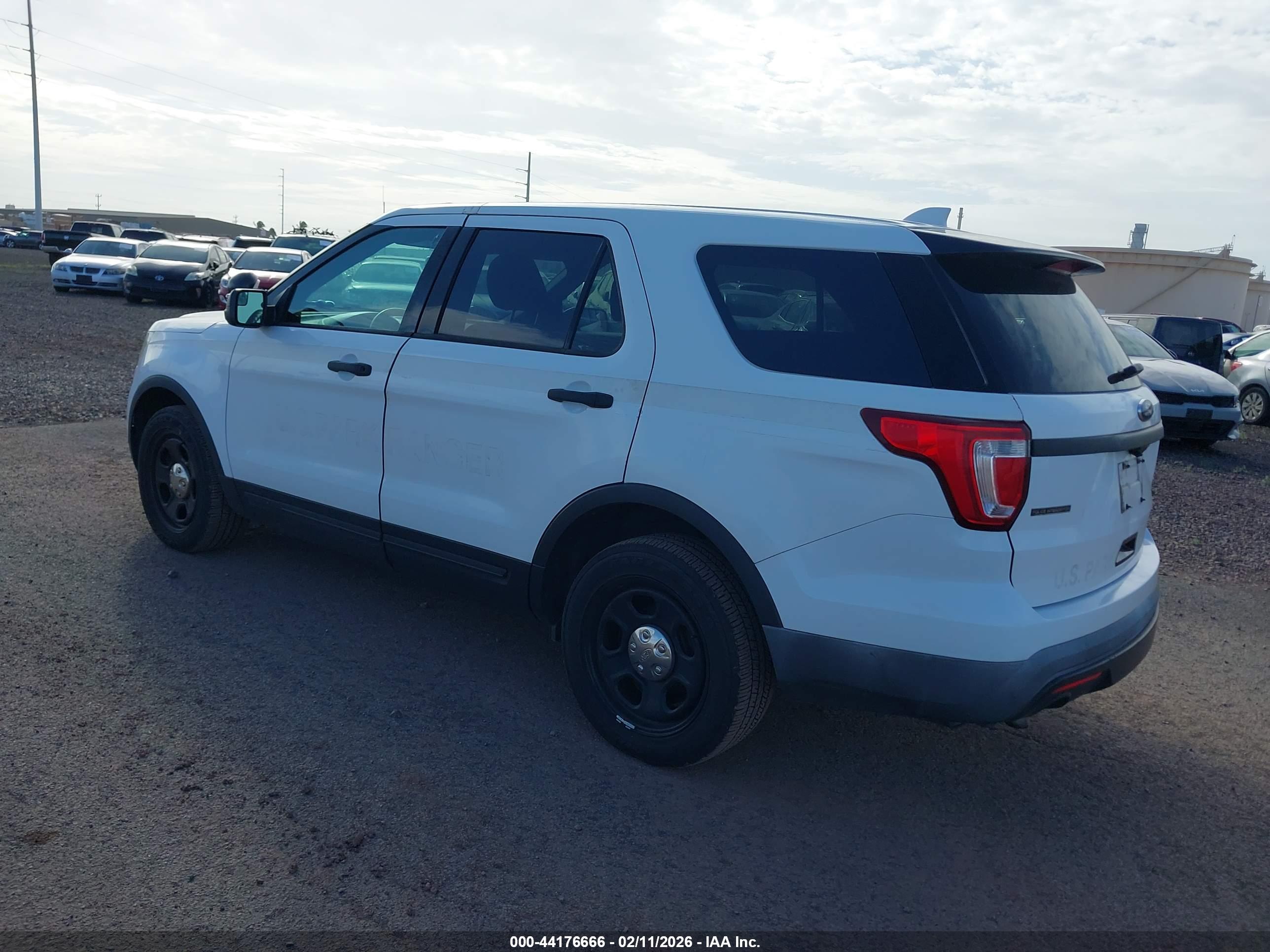 FORD UTILITY image 3