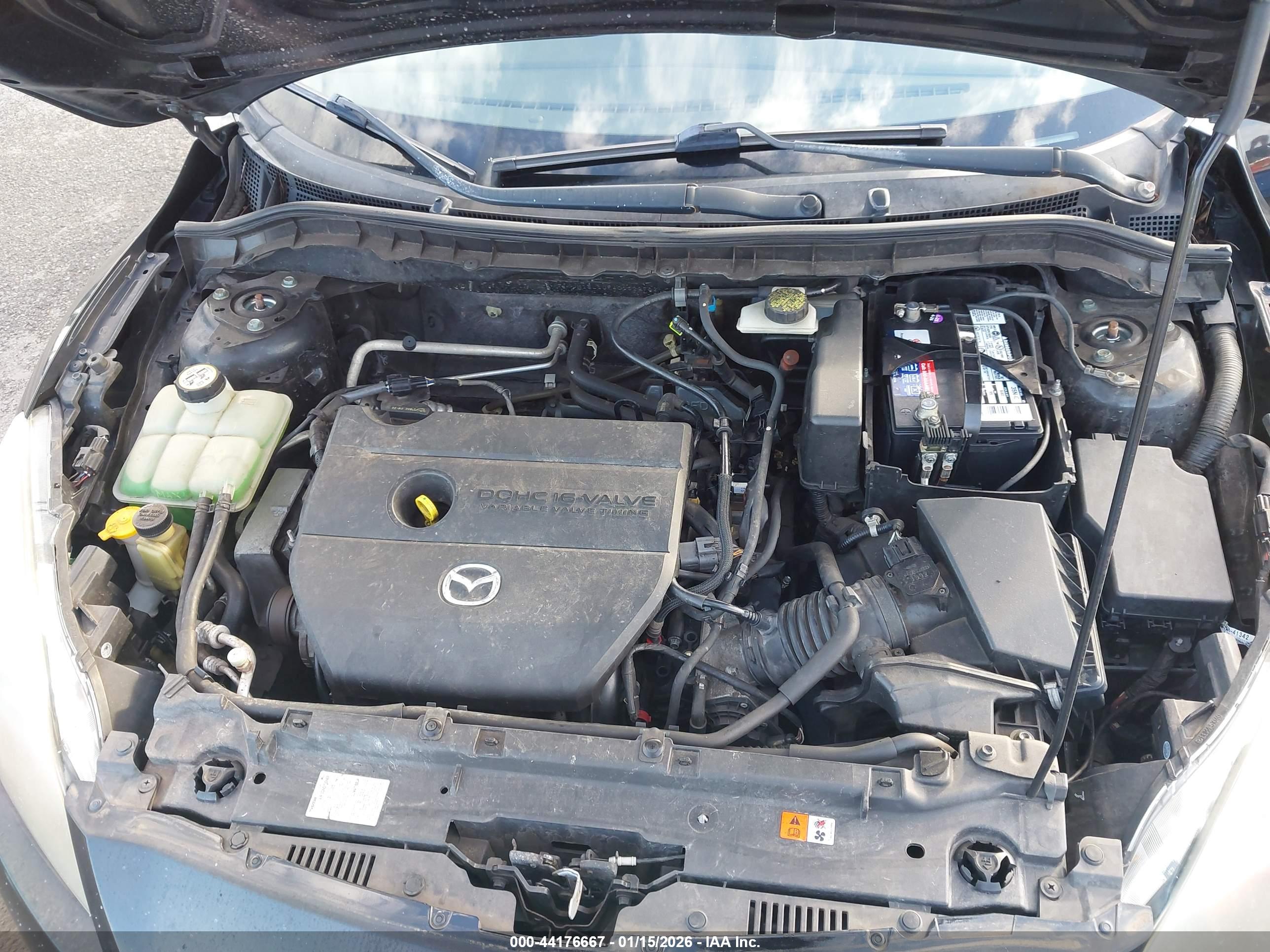 MAZDA MAZDA3 image 10