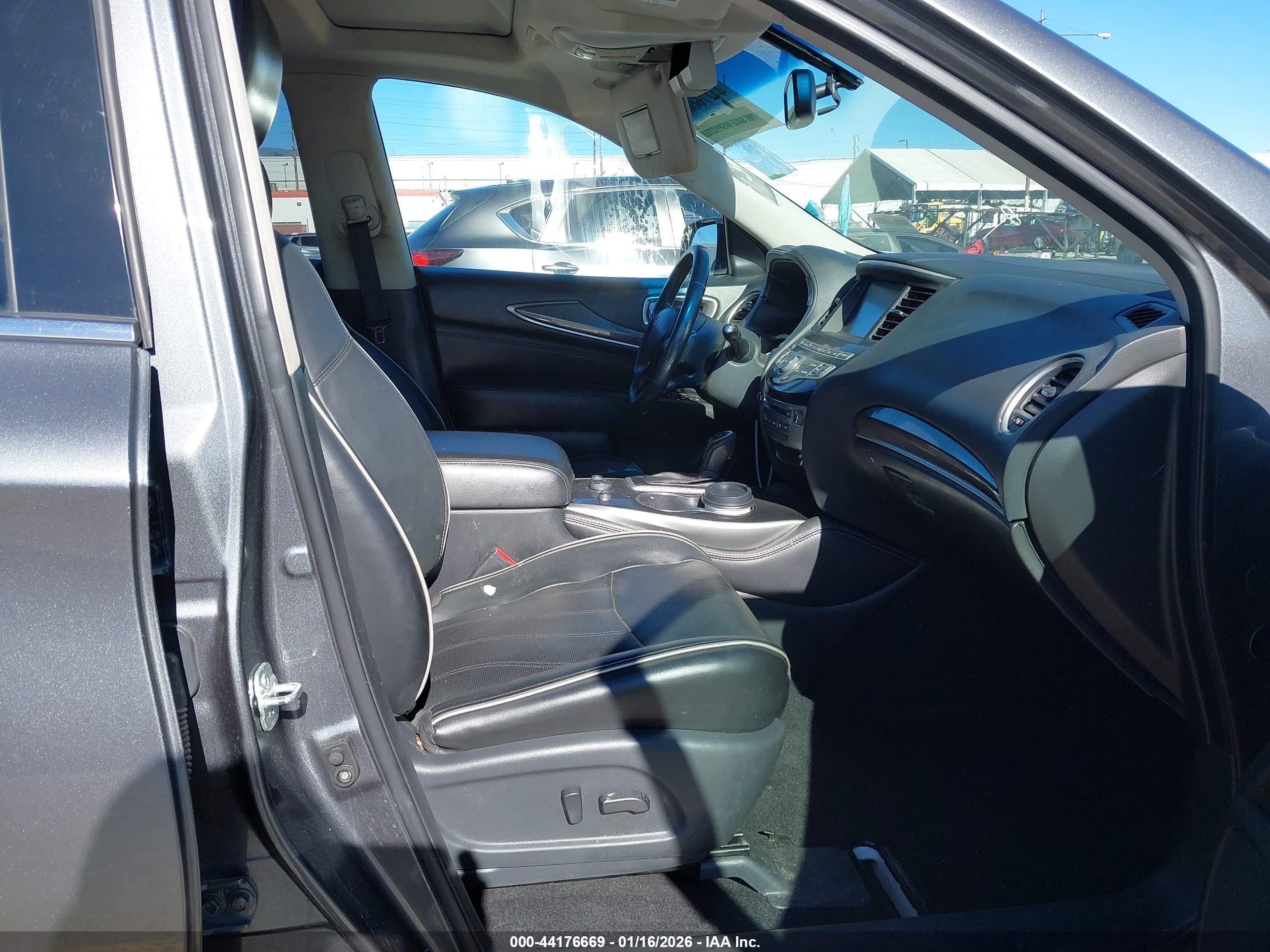 INFINITI QX60 image 5
