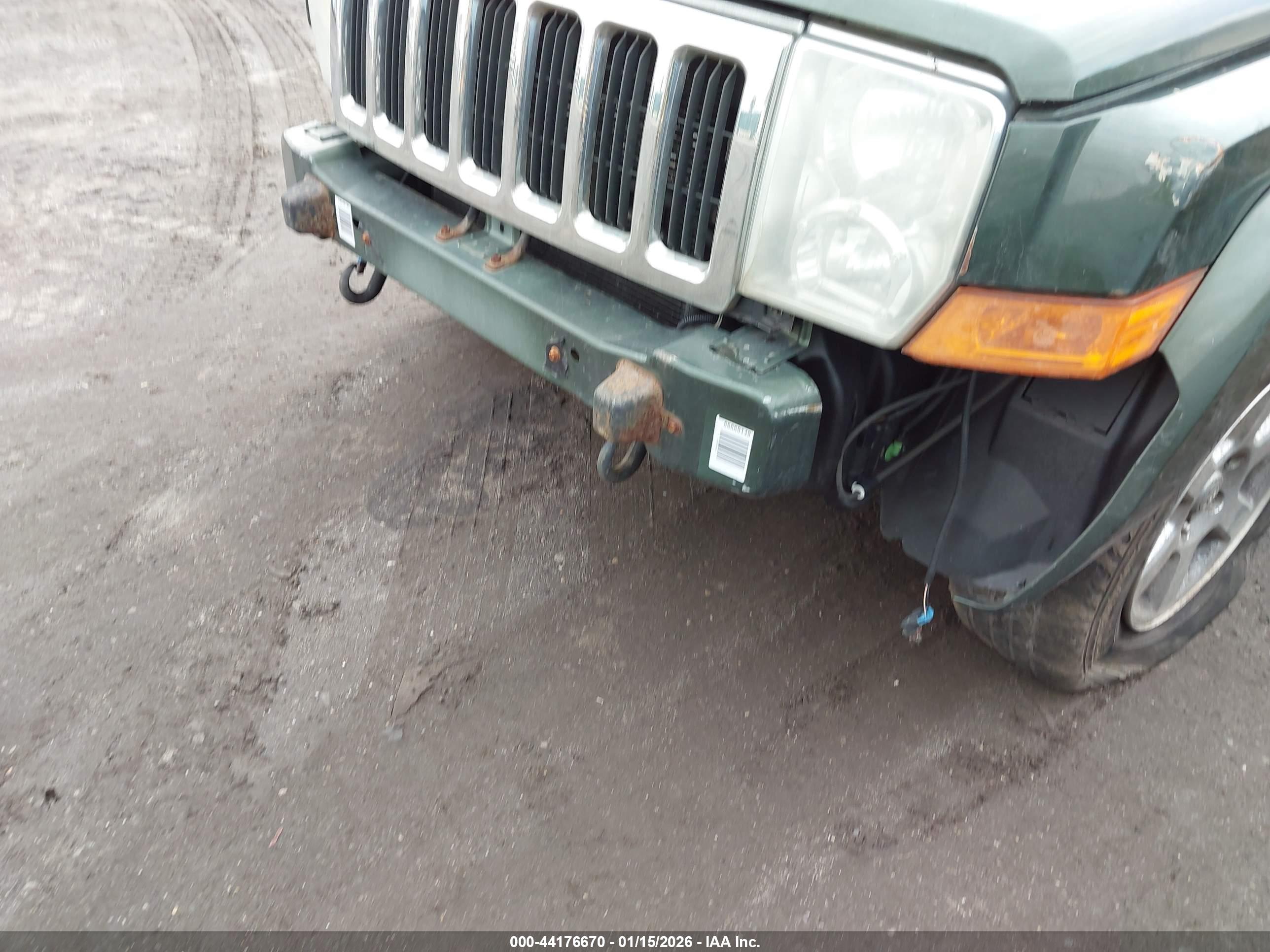 JEEP COMMANDER image 6