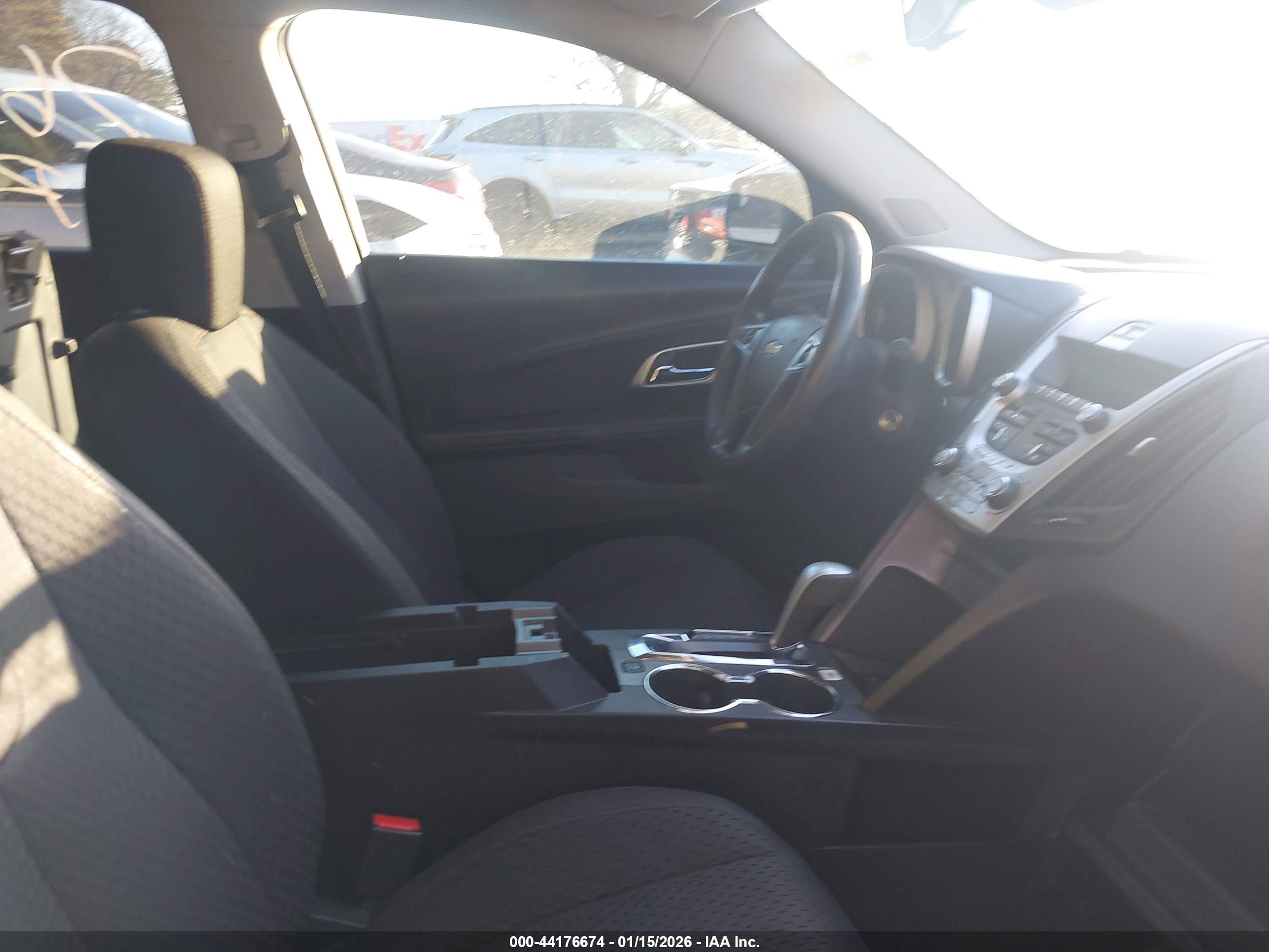 CHEVROLET EQUINOX image 5