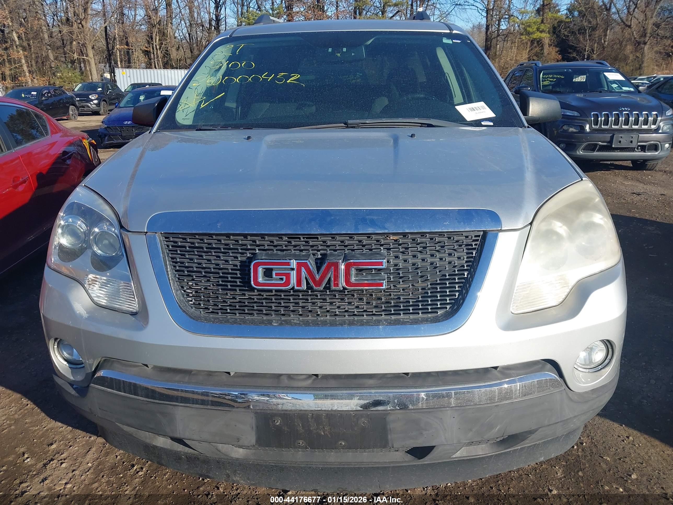GMC ACADIA image 6