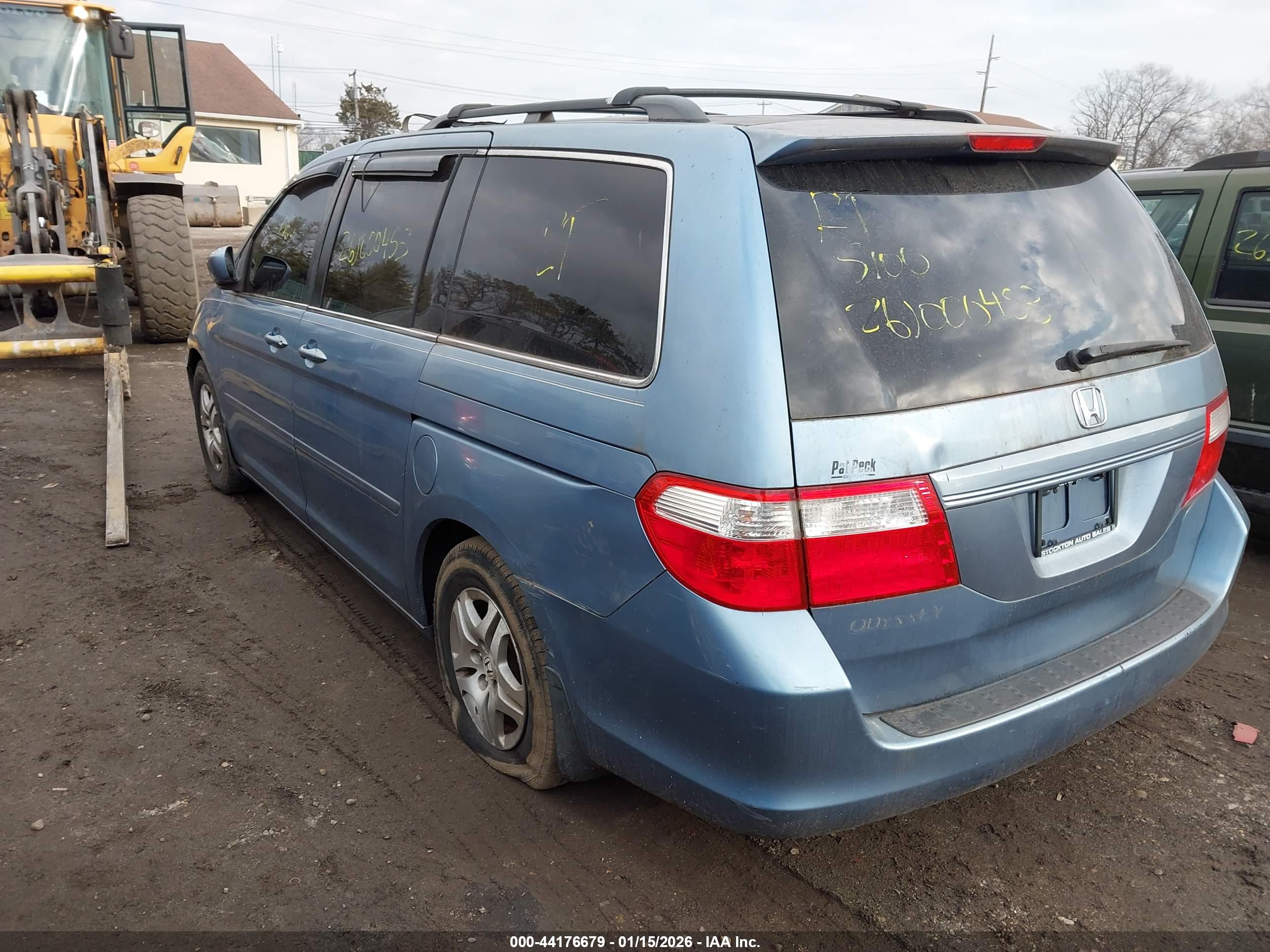 HONDA ODYSSEY image 3