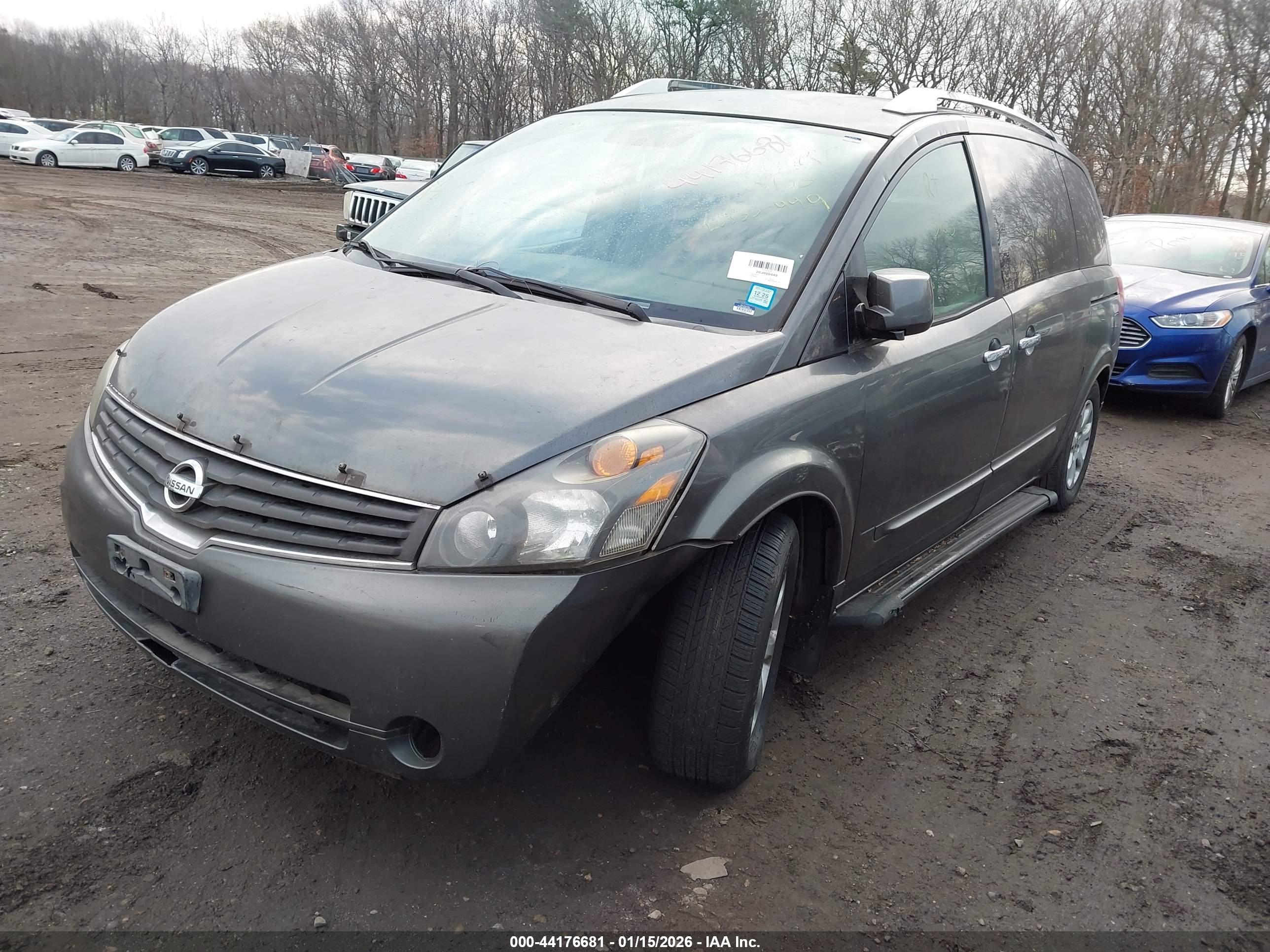 NISSAN QUEST image 2