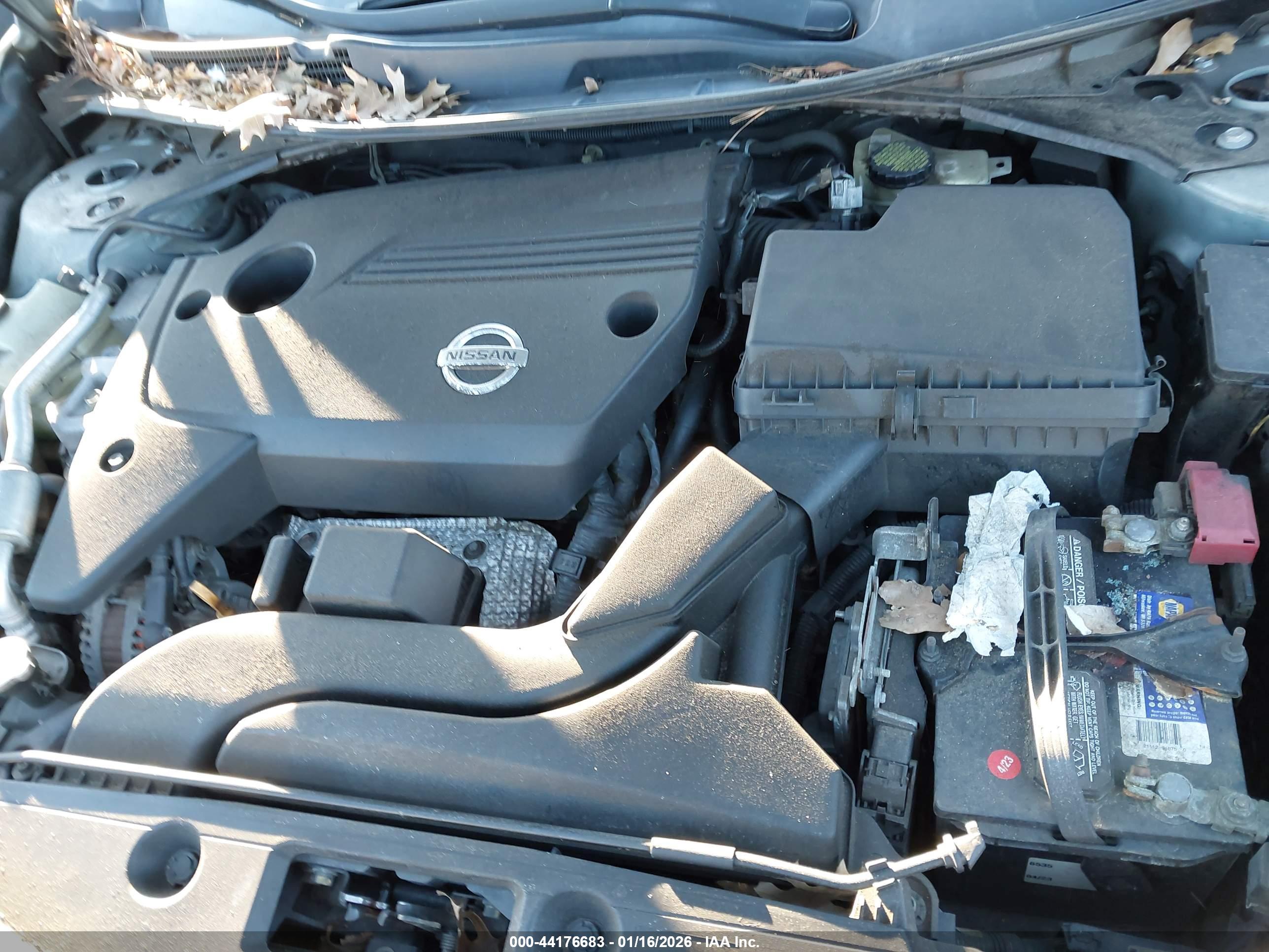 NISSAN ALTIMA image 10